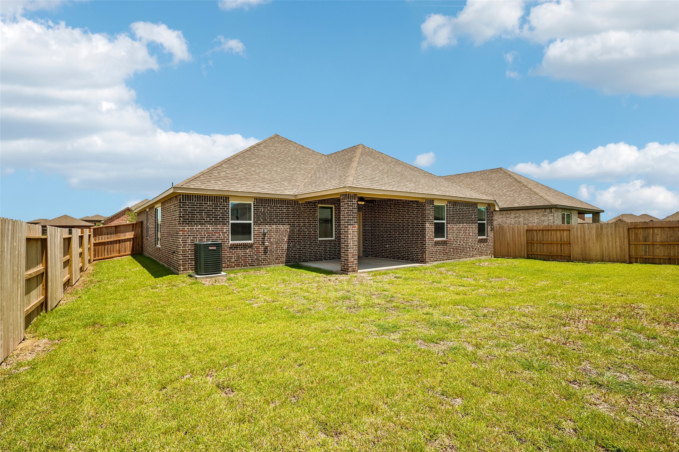 14005 Starboard Reach Drive, Texas City, TX 77510