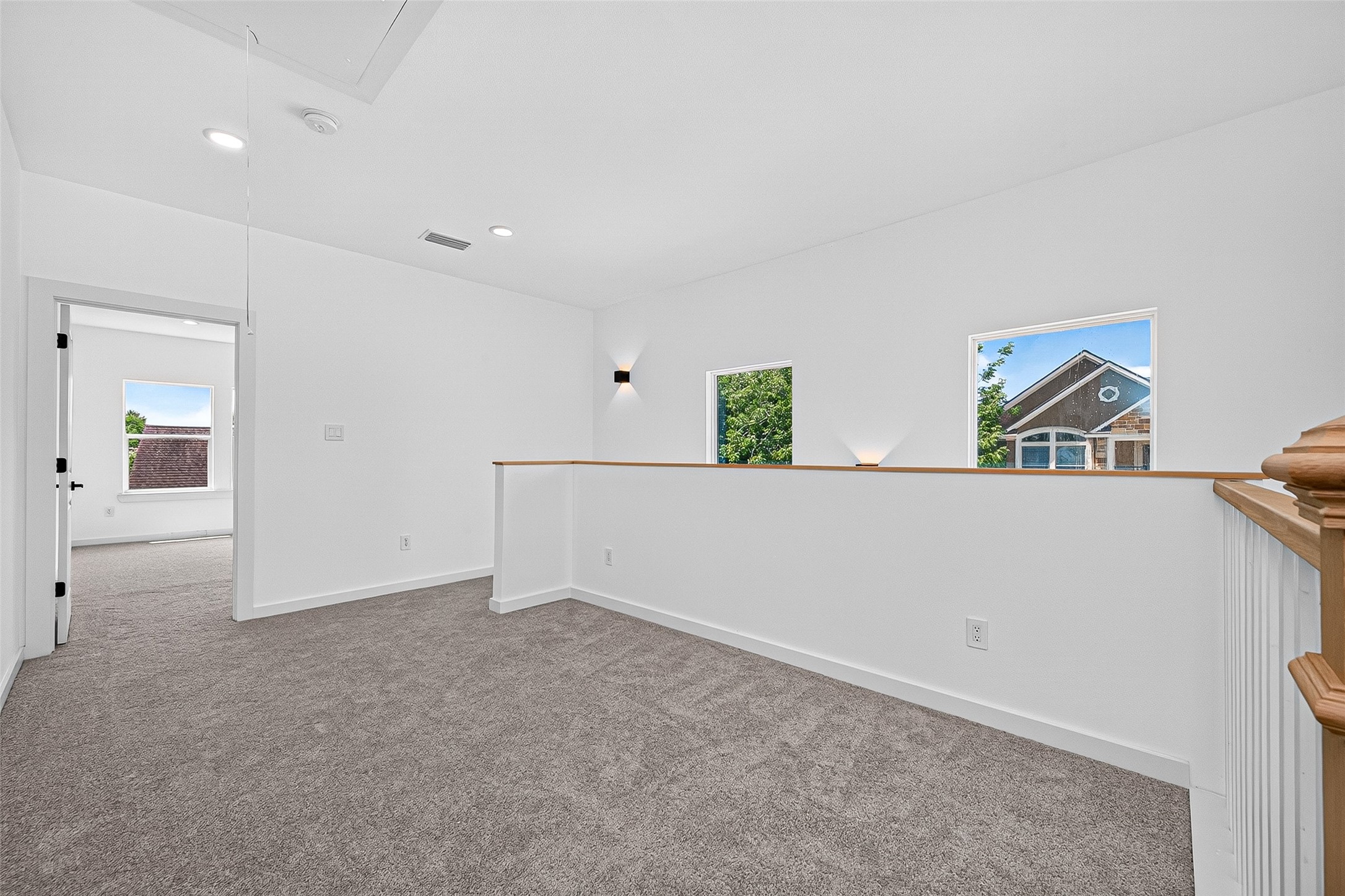 115 Capetown Lane, Conroe, TX 77356