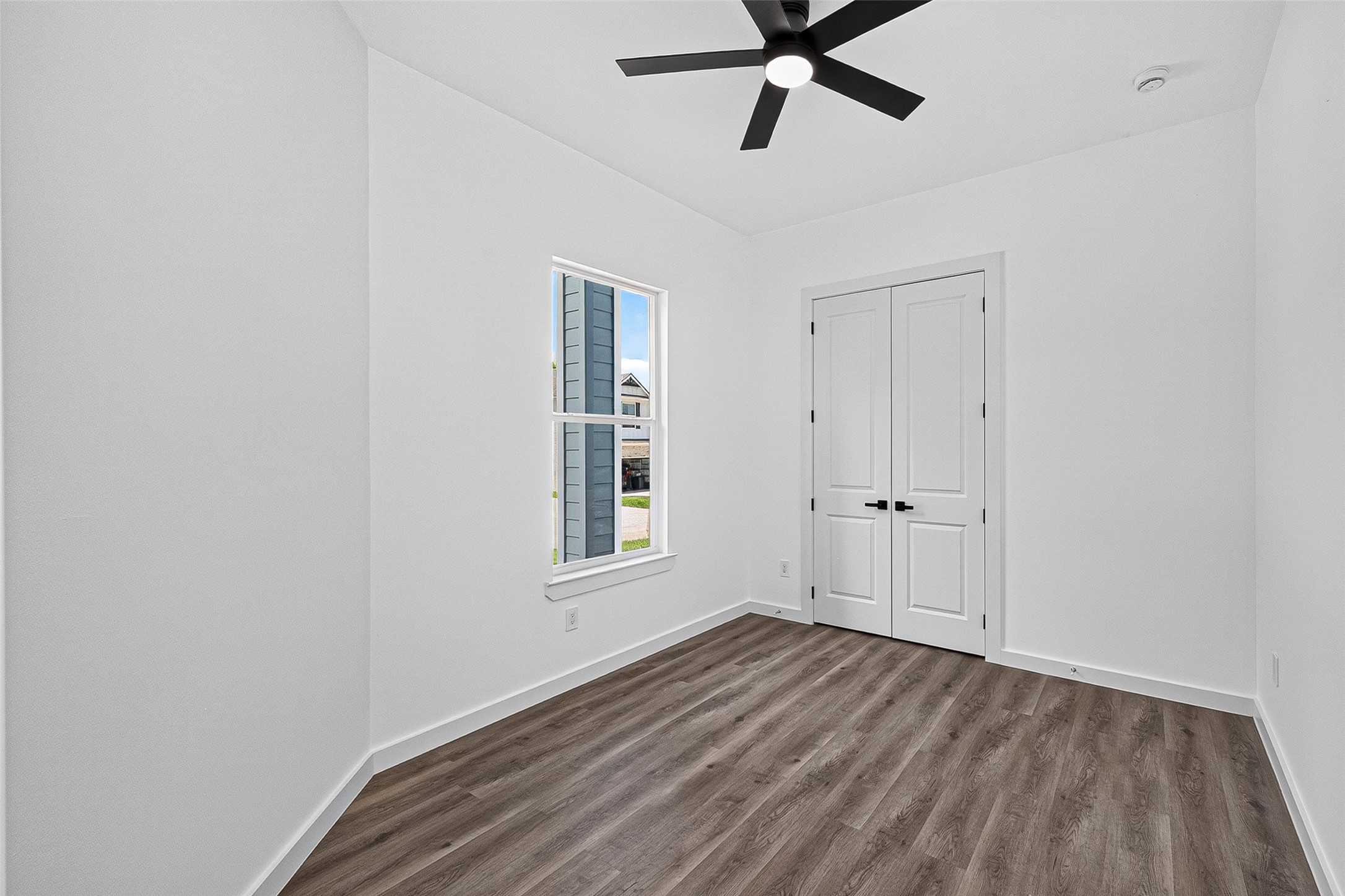115 Capetown Lane, Conroe, TX 77356