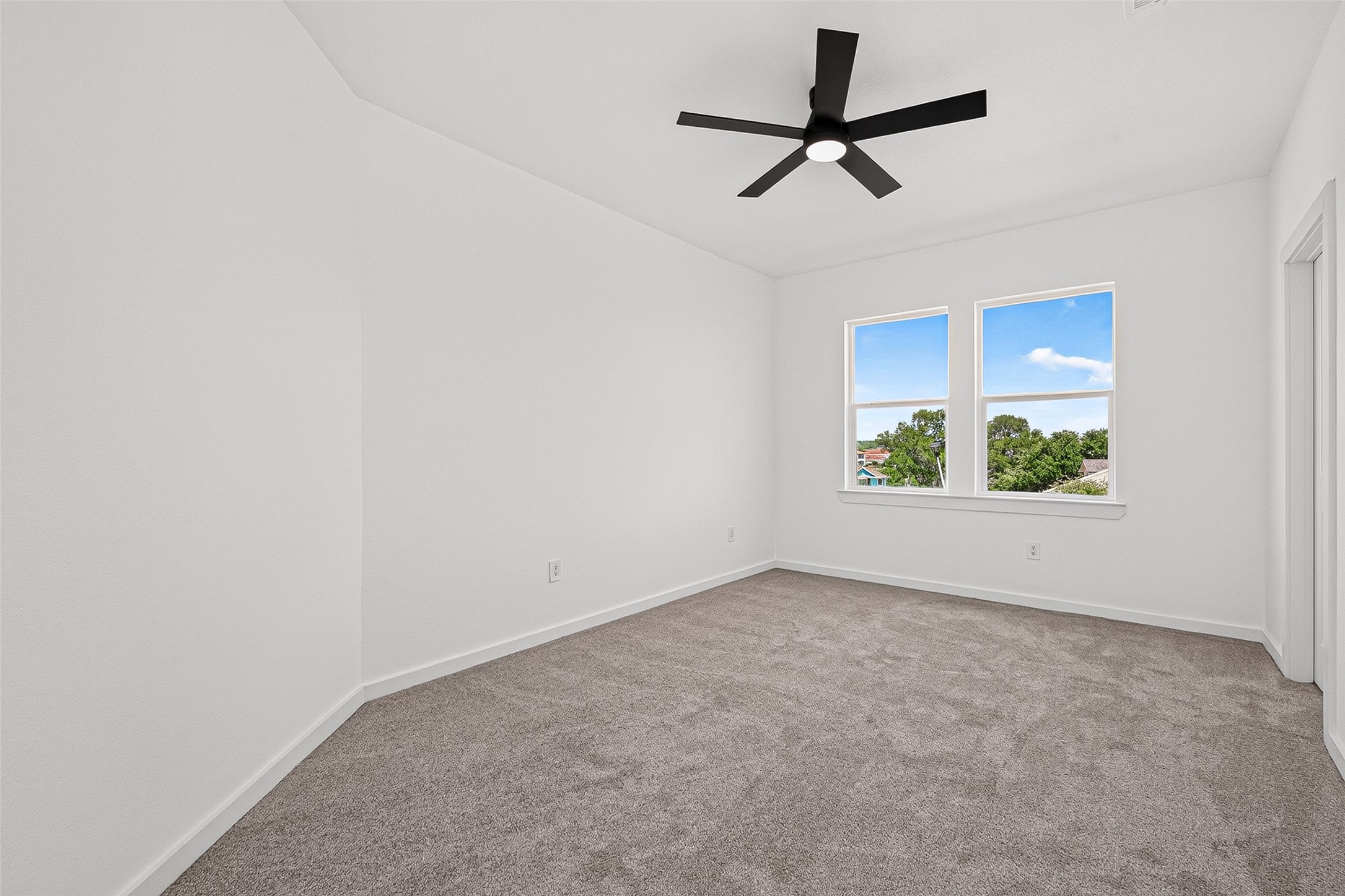115 Capetown Lane, Conroe, TX 77356
