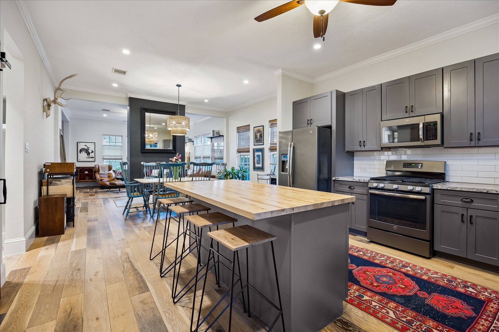 Large updated kitchen