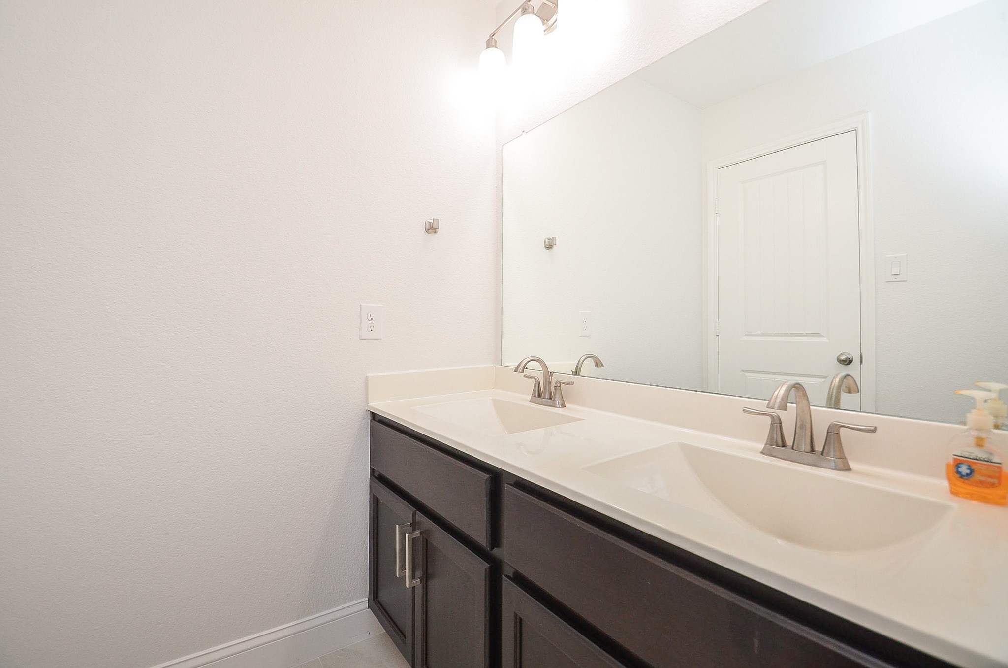 8106 Oakleaf Meadow Court, Rosharon, TX 77583