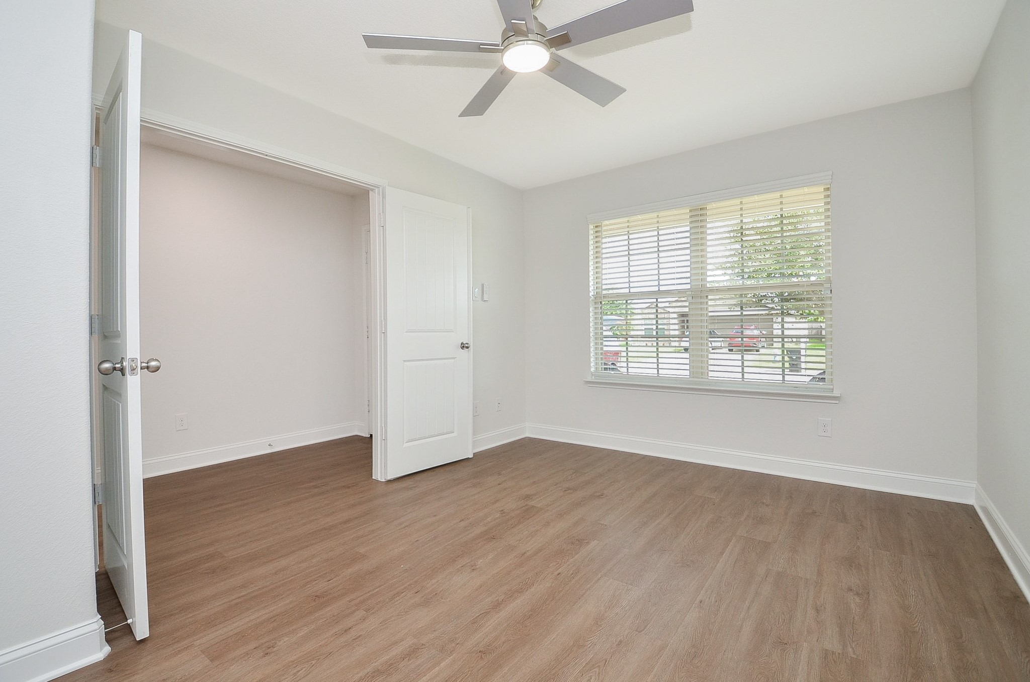 8106 Oakleaf Meadow Court, Rosharon, TX 77583