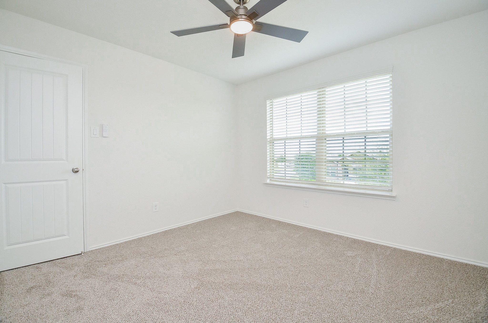 8106 Oakleaf Meadow Court, Rosharon, TX 77583