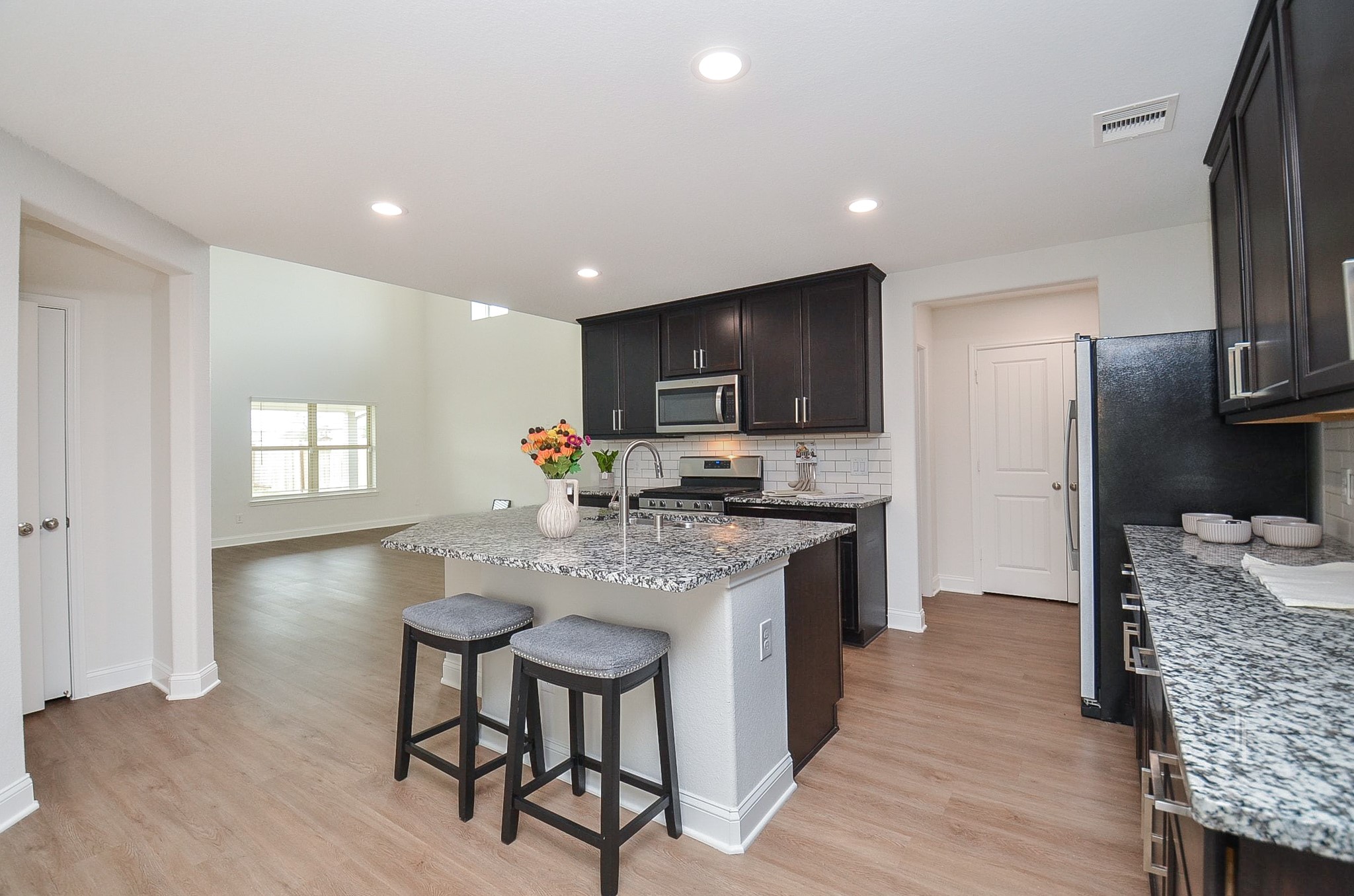 8106 Oakleaf Meadow Court, Rosharon, TX 77583
