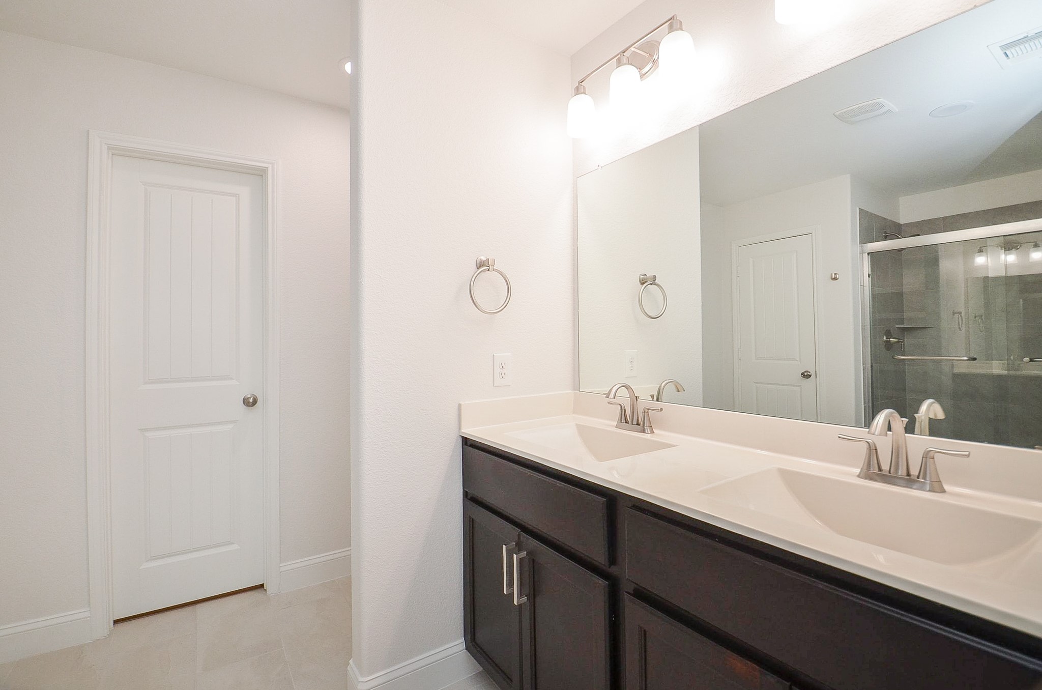 8106 Oakleaf Meadow Court, Rosharon, TX 77583