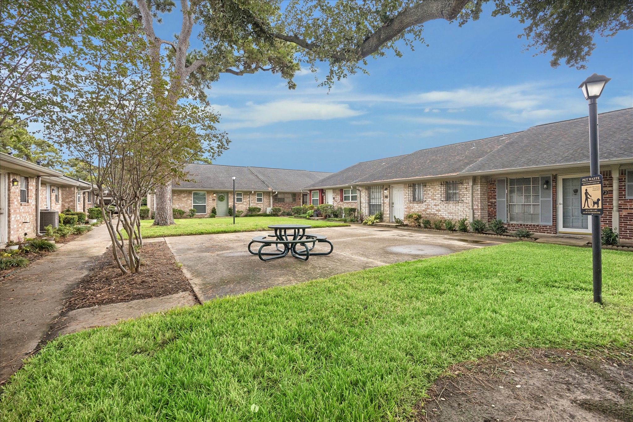 177 W Tri Oaks Lane, #177, Houston, TX 77043