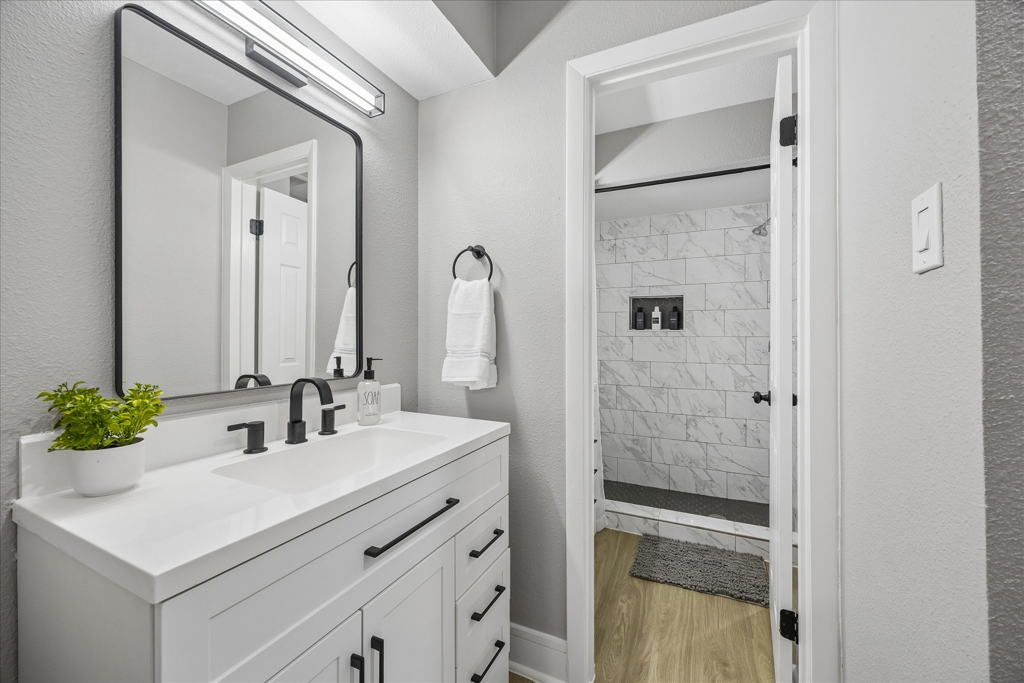 177 W Tri Oaks Lane, #177, Houston, TX 77043