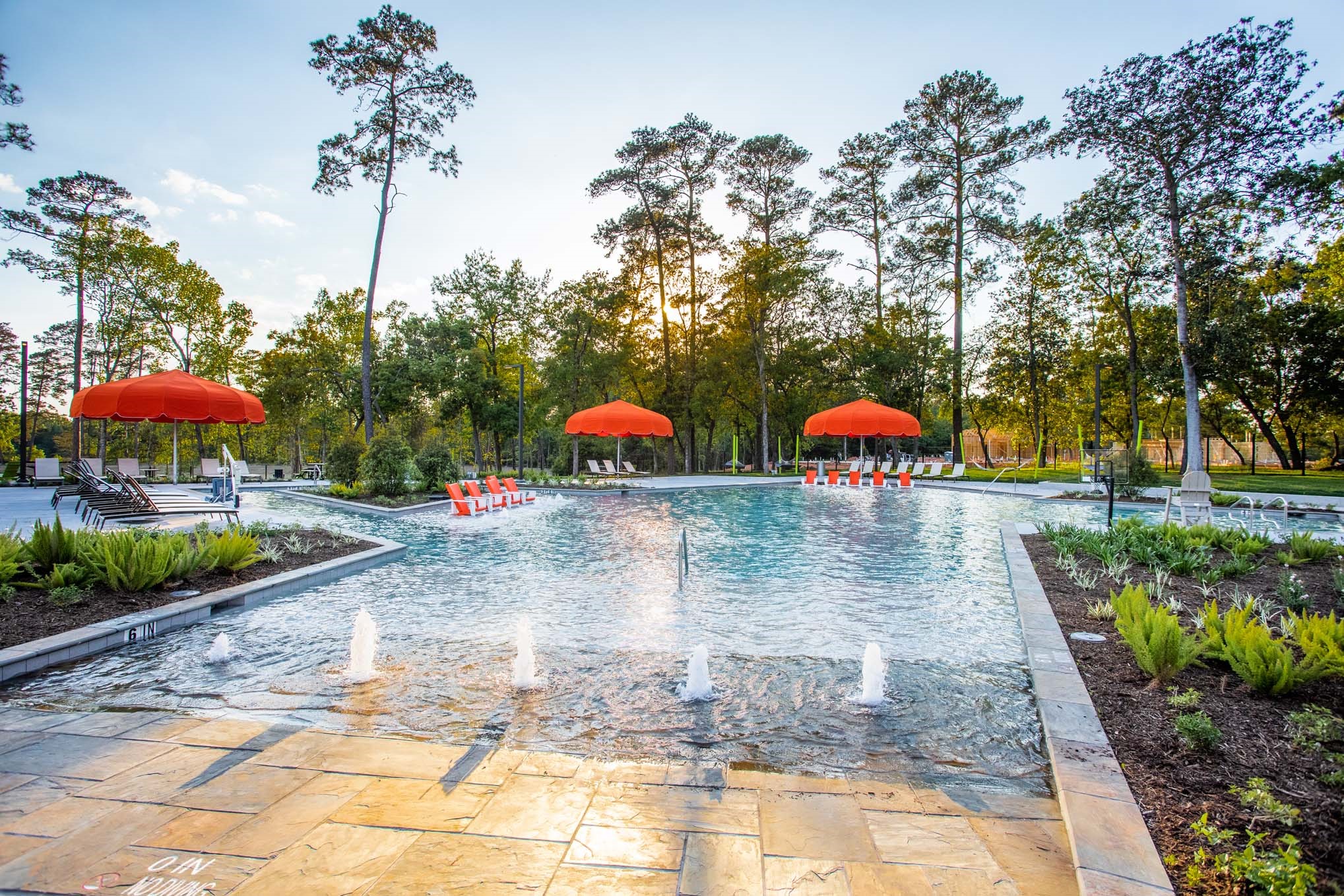 306 Sierra Stream Lane, Conroe, TX 77304