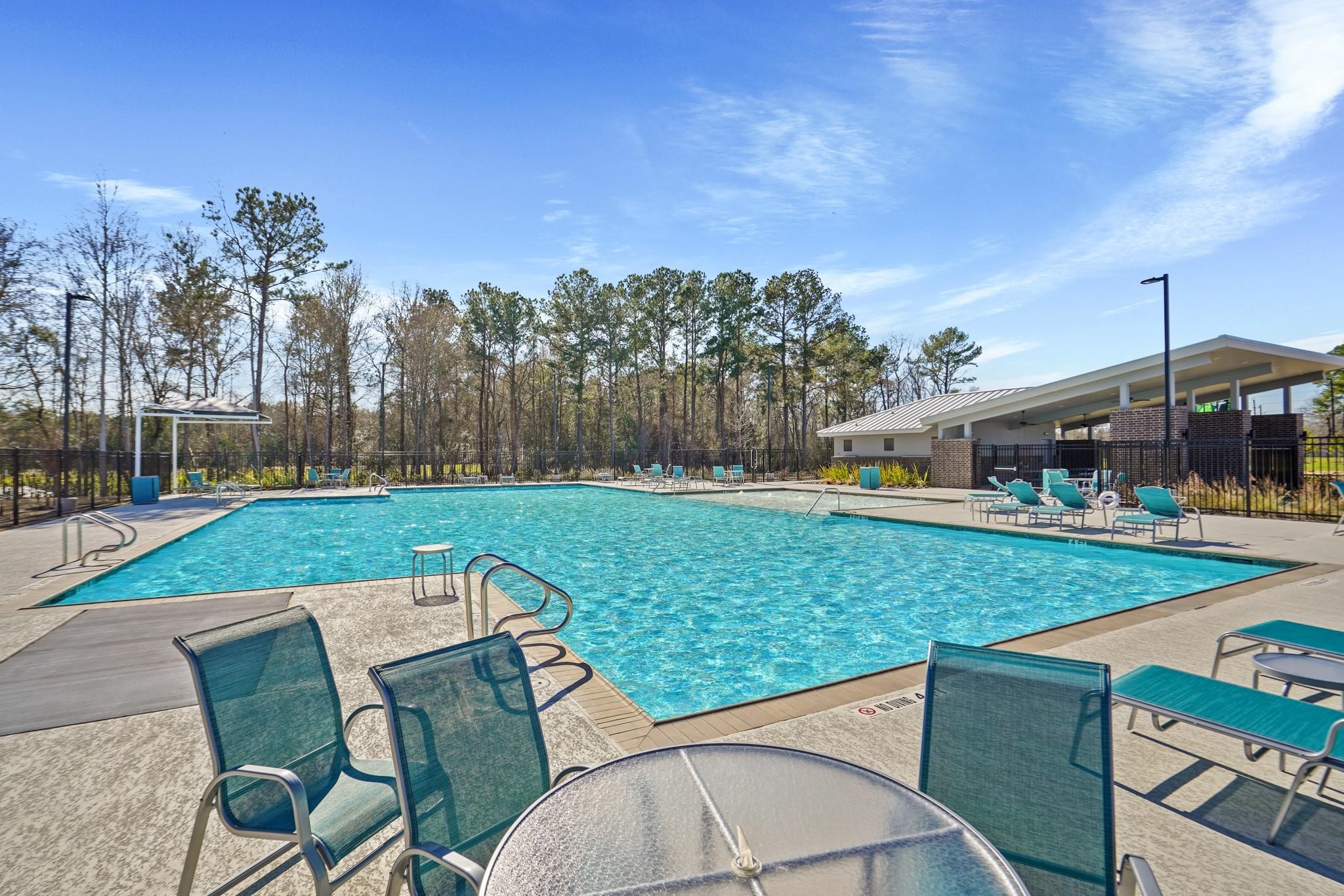 16543 Pinecone Grove Street, Magnolia, TX 77355