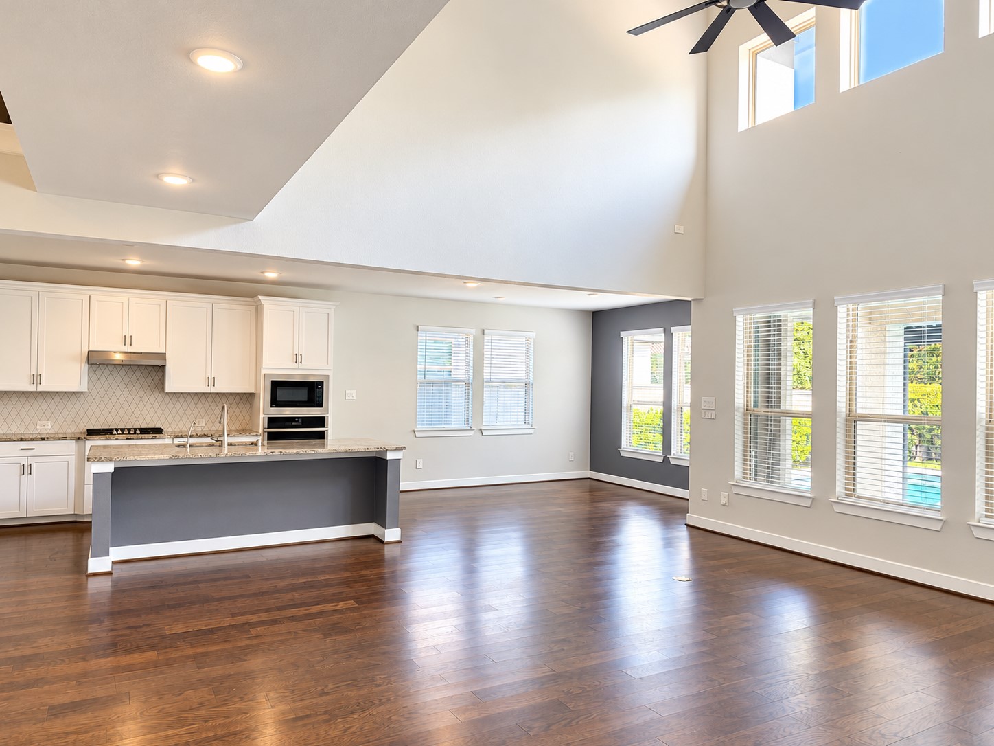 41 Snowdrop Lily Drive, Tomball, TX 77375