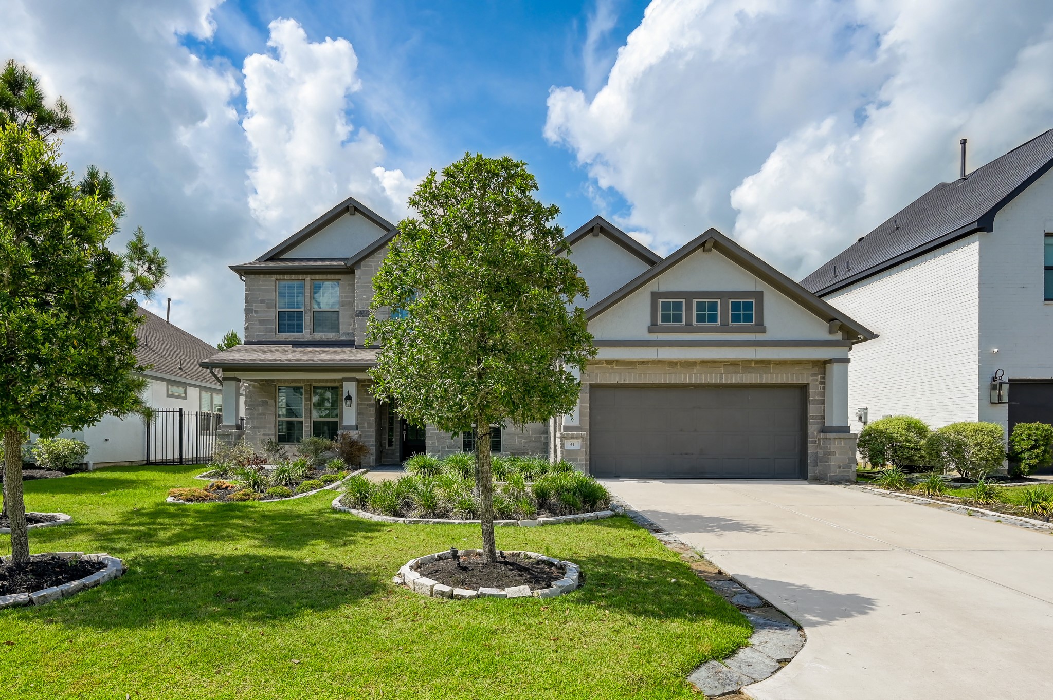 41 Snowdrop Lily Drive, Tomball, TX 77375