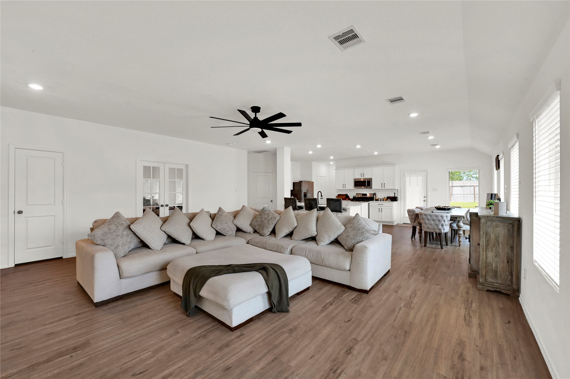 4802 Penton Meadow Lane, Rosharon, TX 77583