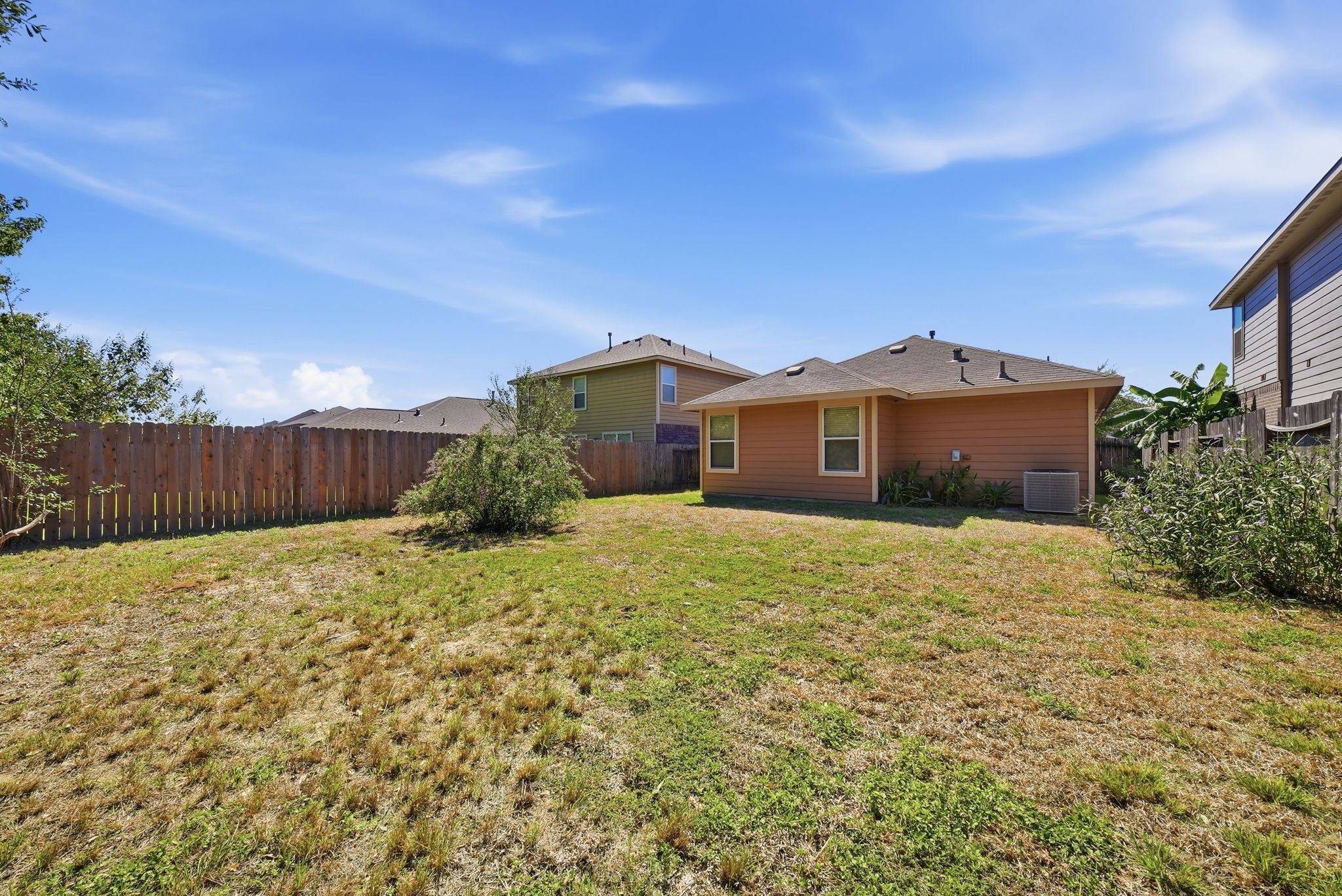 9911 Sterling Place Drive, Conroe, TX 77303