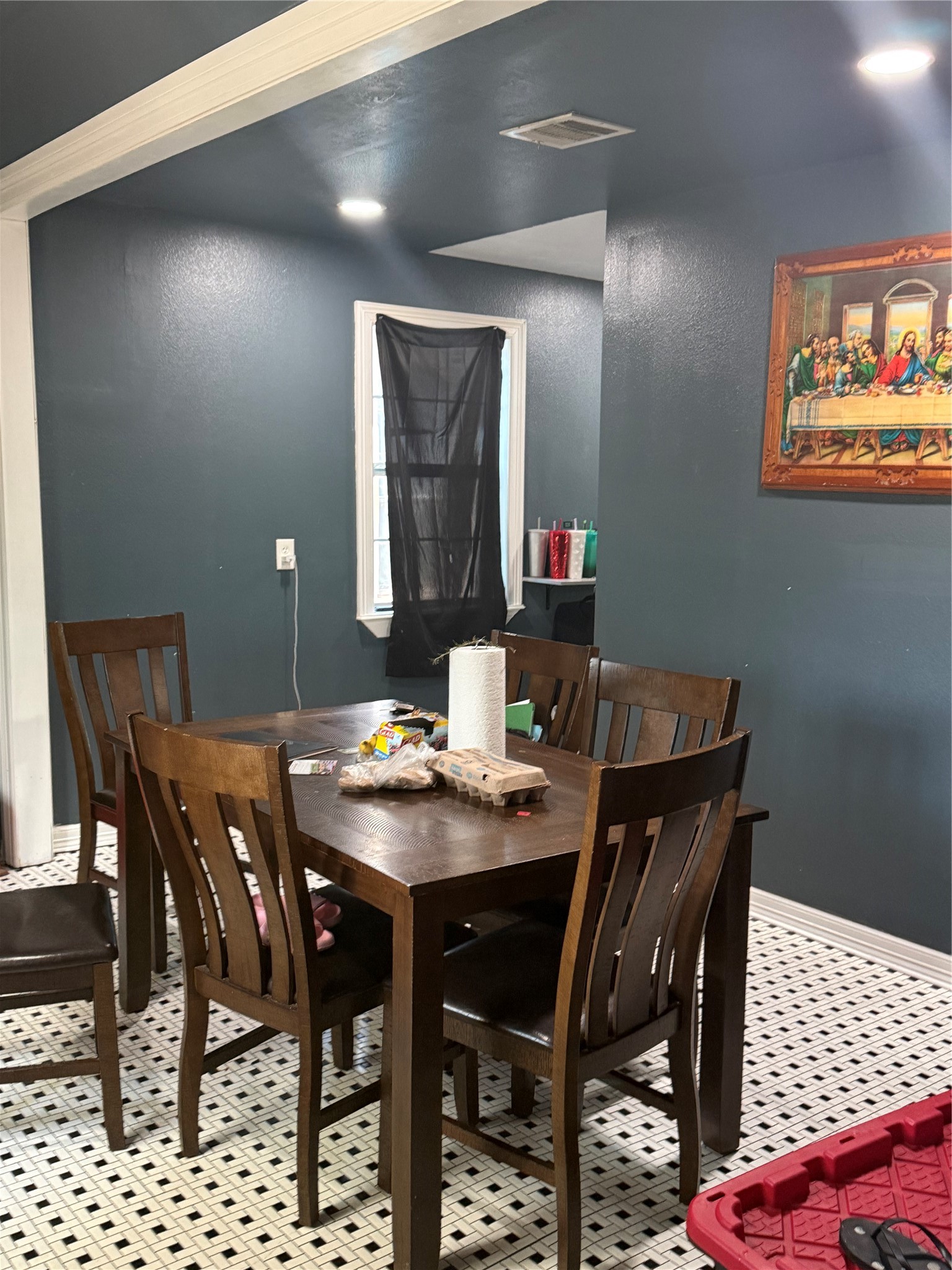 Breakfast/ Dinner area