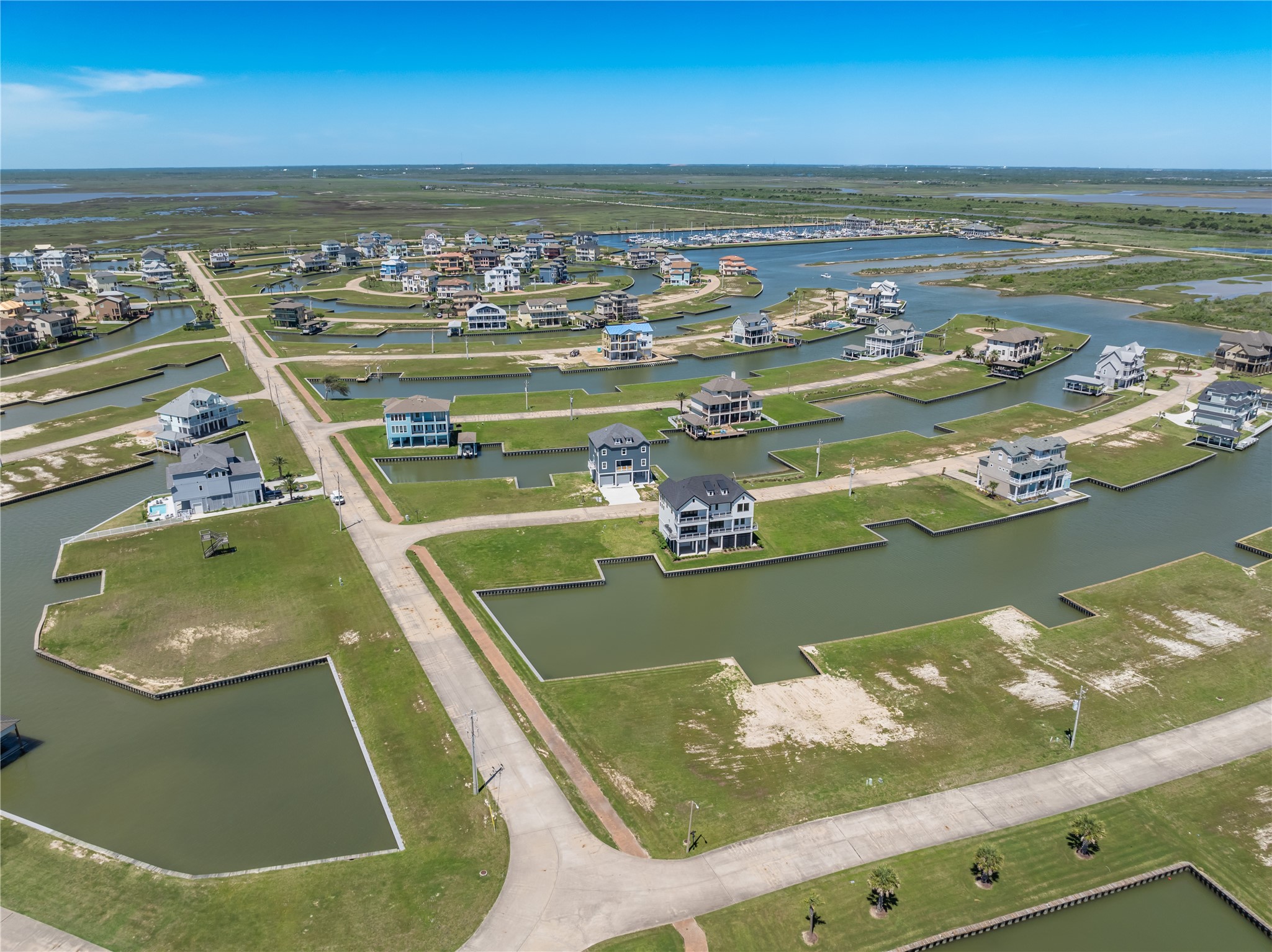 2 Sugarloaf, Hitchcock, TX 77563