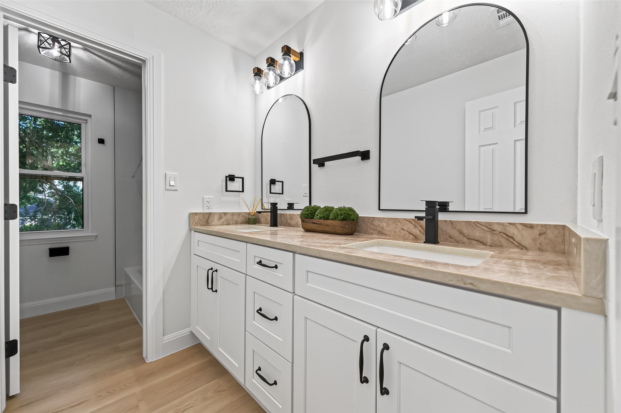 Bathroom Upstairs