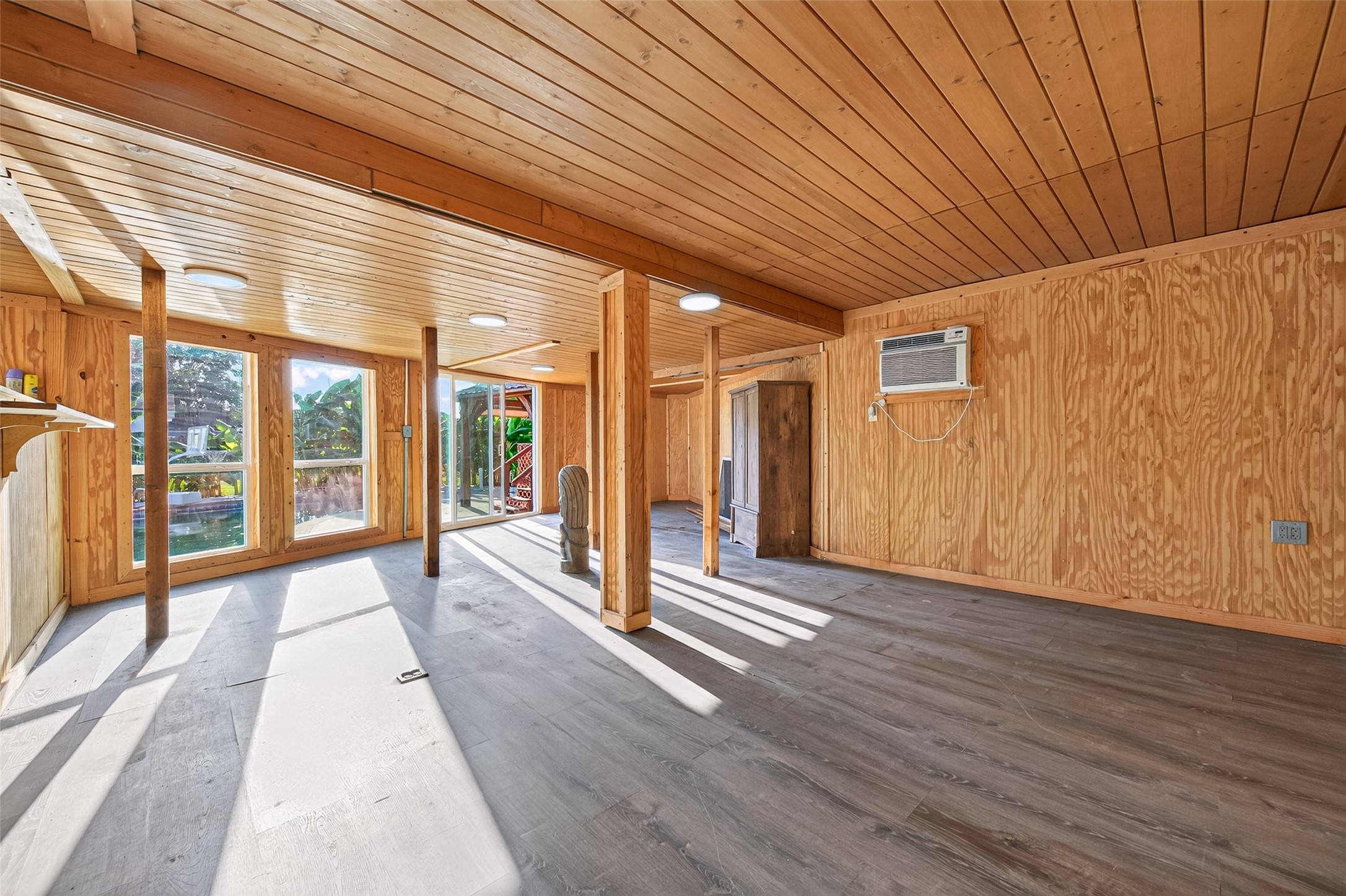 Open flex space next to Pool area- ideal for Gym