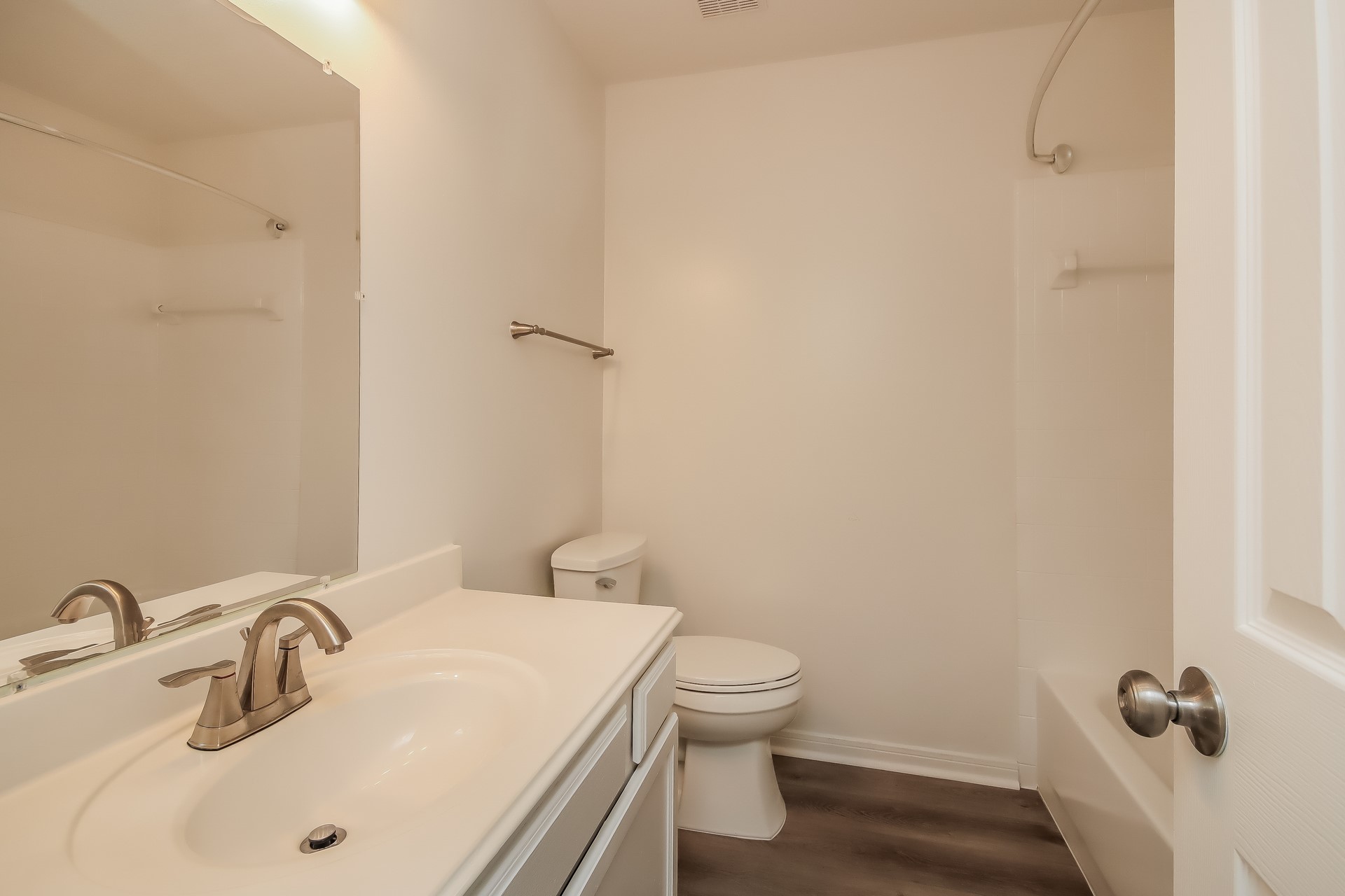 5016 Asia Lane, Dickinson, TX 77539