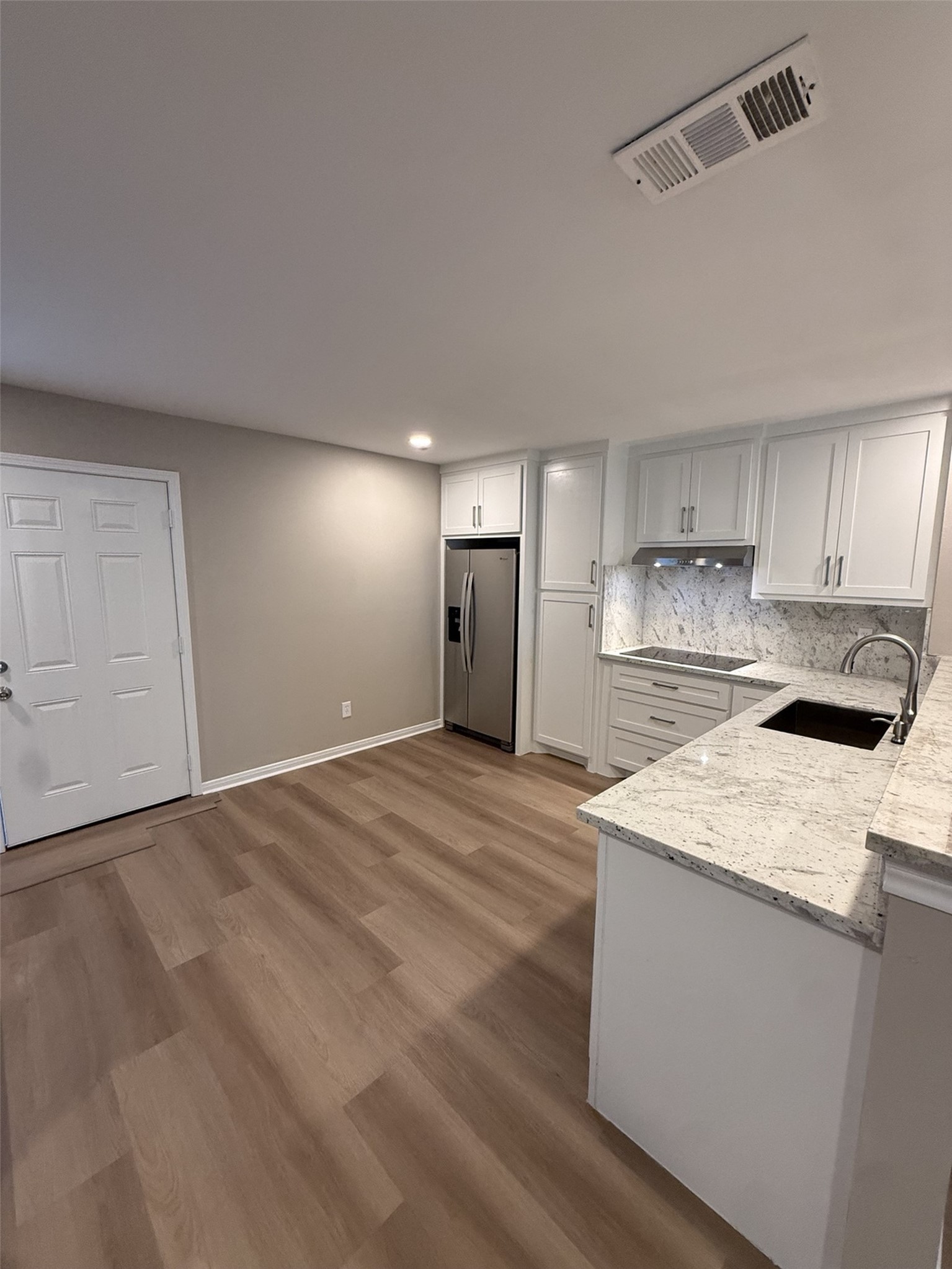 6633 W 43rd Street, Houston, TX 77092