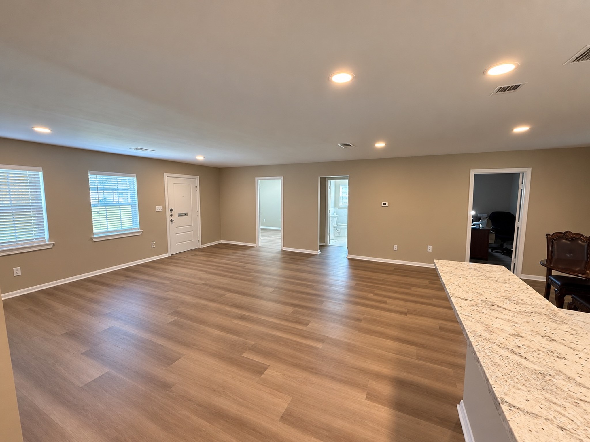 6633 W 43rd Street, Houston, TX 77092