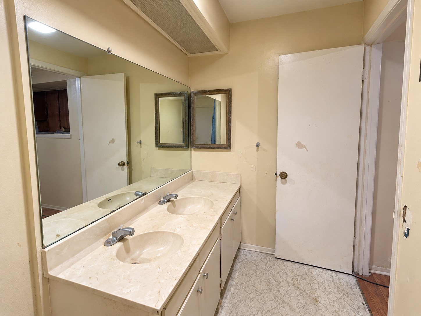 15326 Chipman Lane, #5326, Houston, TX 77060