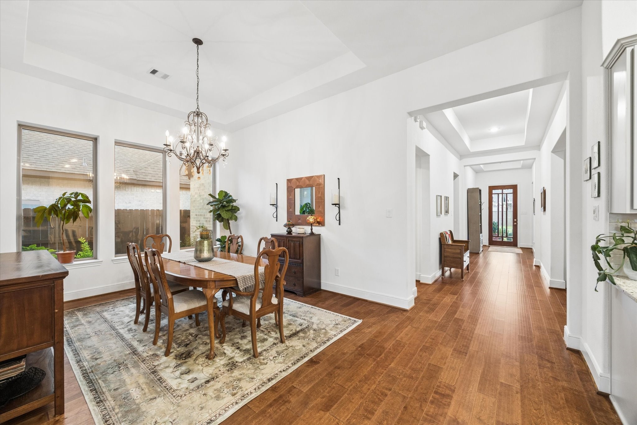 Formal dining room