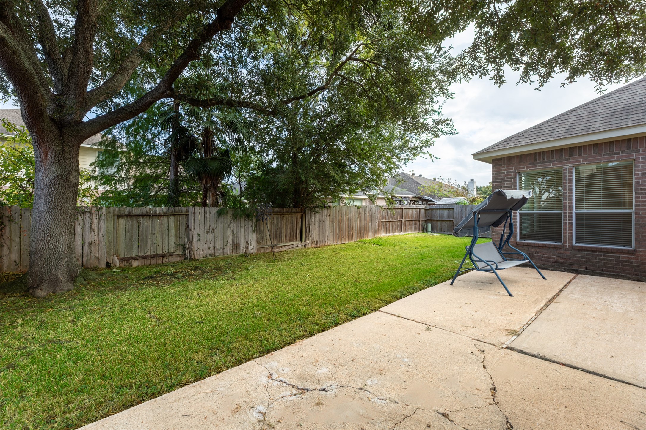 12322 Aspen Lane, Stafford, TX 77477