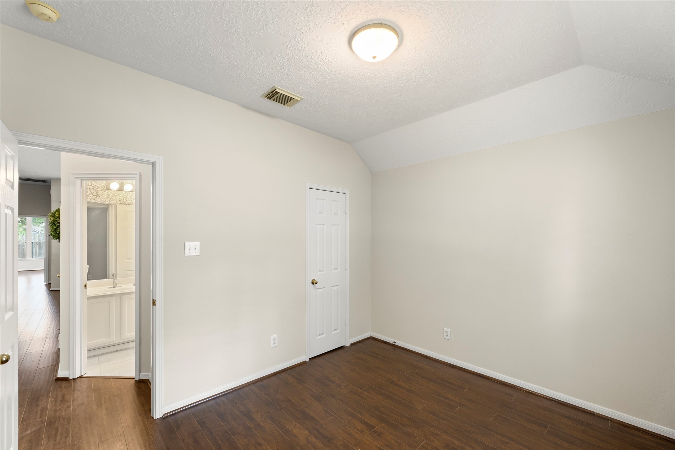 12322 Aspen Lane, Stafford, TX 77477