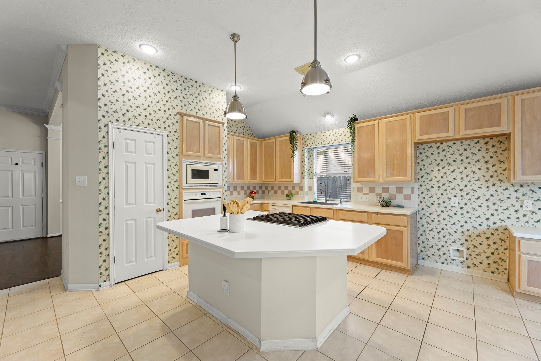12322 Aspen Lane, Stafford, TX 77477