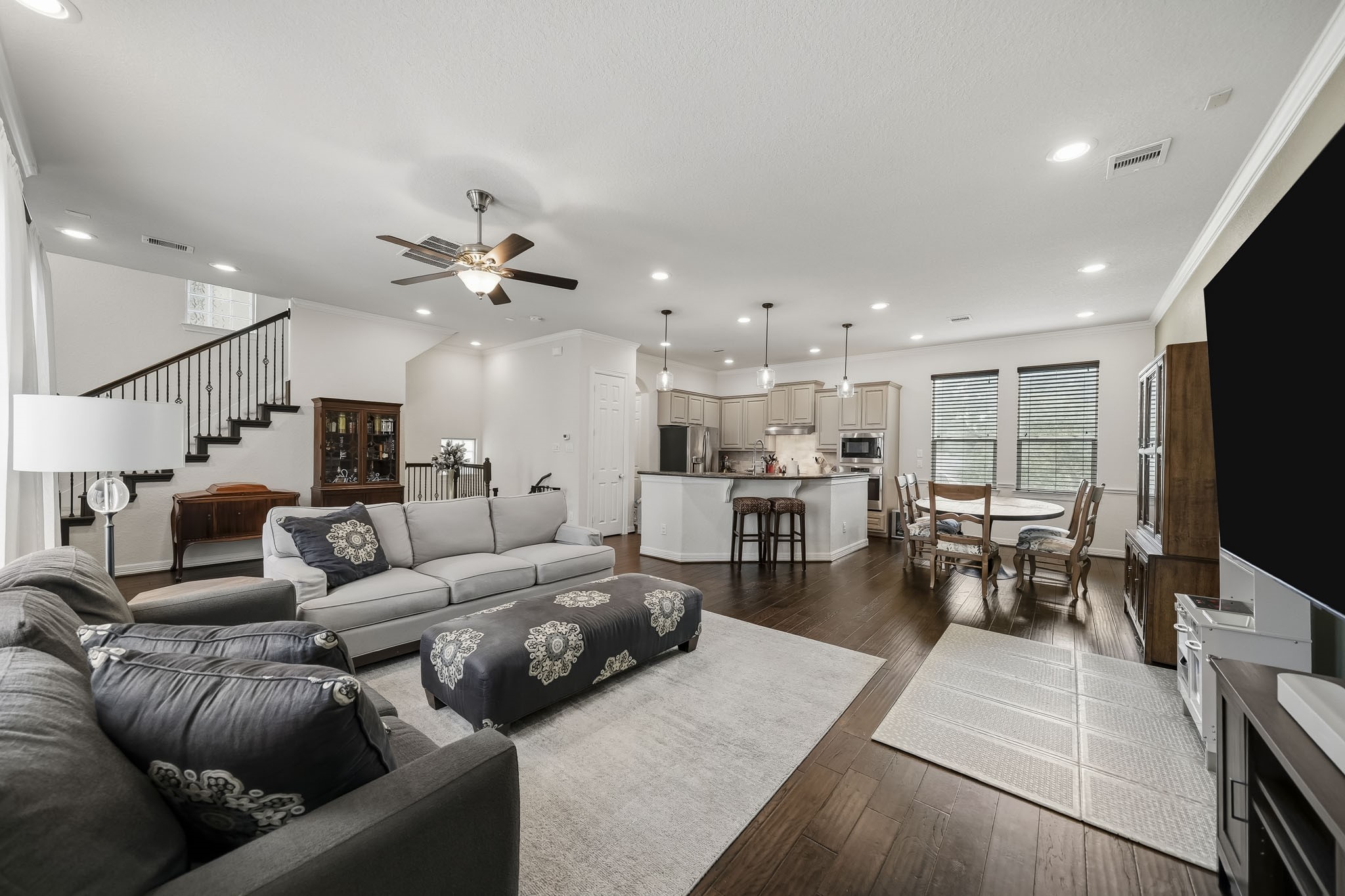 10112 Spring Shadows Park Circle, Houston, TX 77080