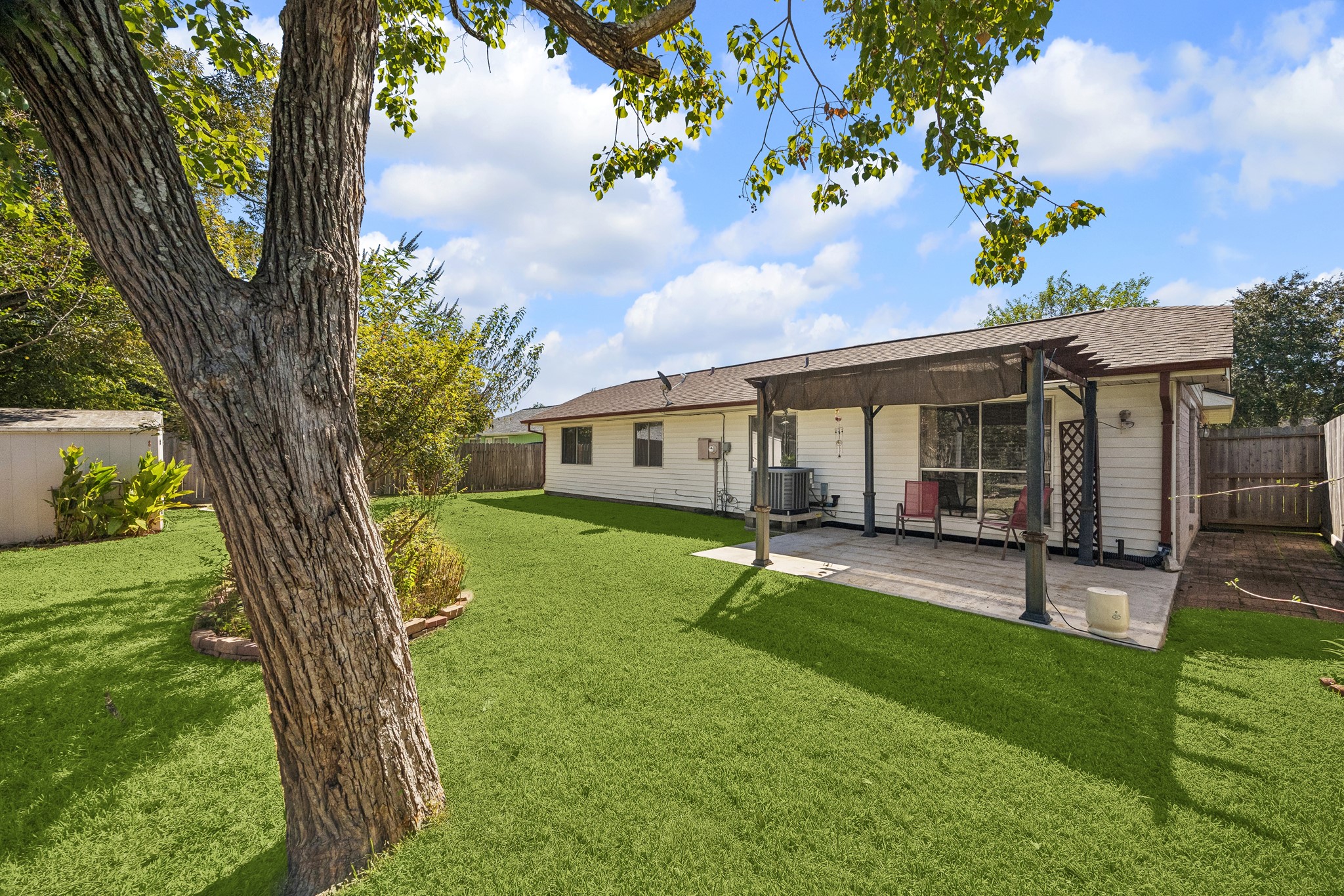2514 Ewell Drive, League City, TX 77573