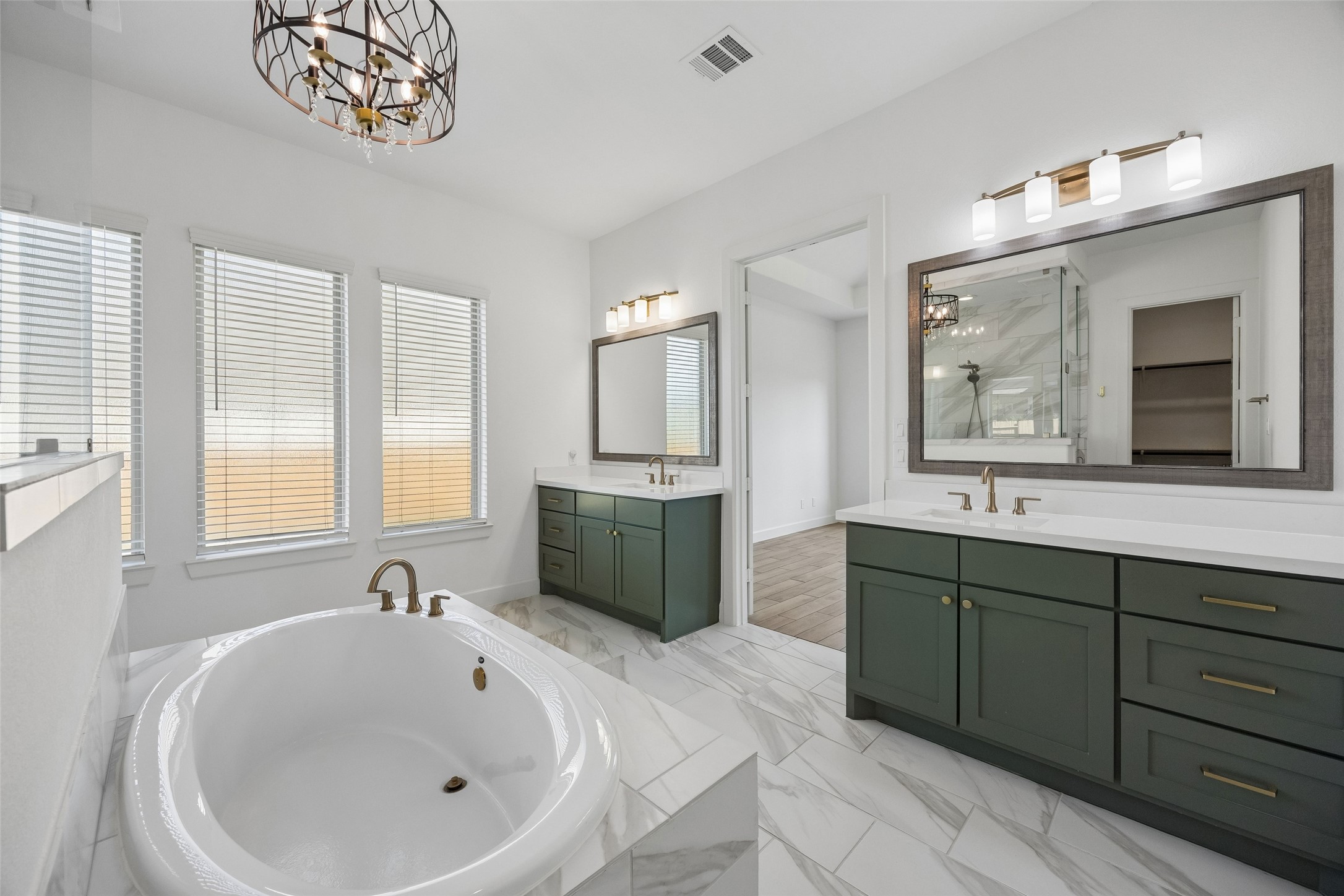 Primary Ensuite Bathroom