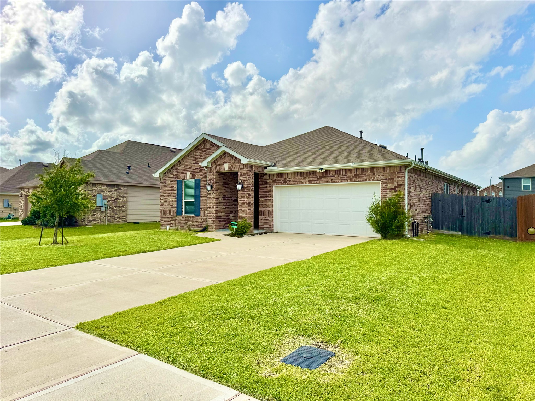 1023 Valley Crest Lane, La Marque, TX 77568