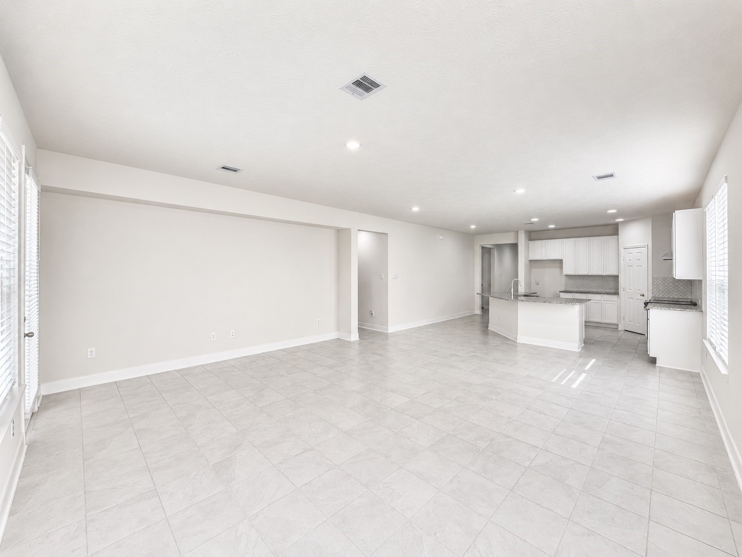 1023 Valley Crest Lane, La Marque, TX 77568