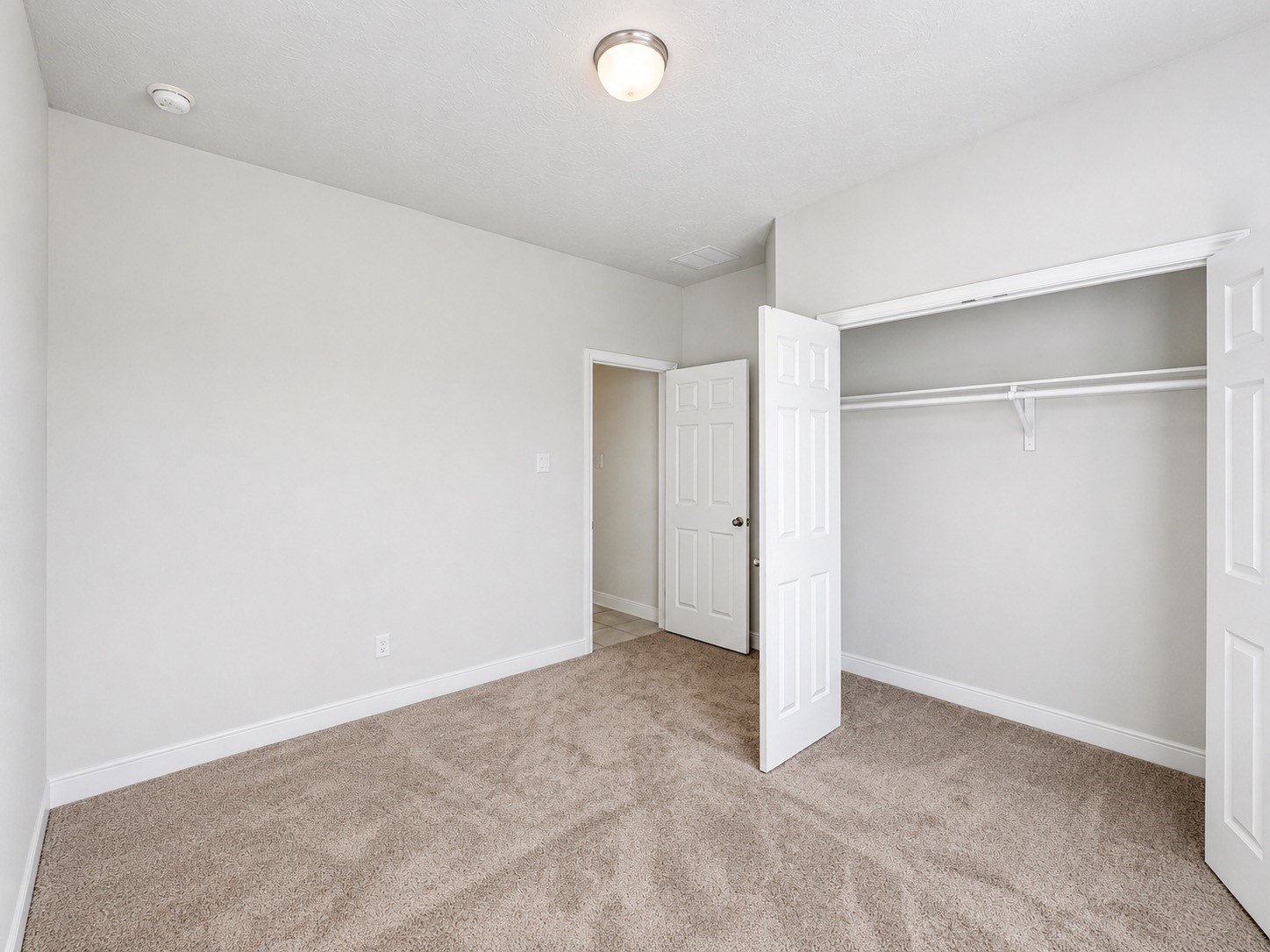 1023 Valley Crest Lane, La Marque, TX 77568