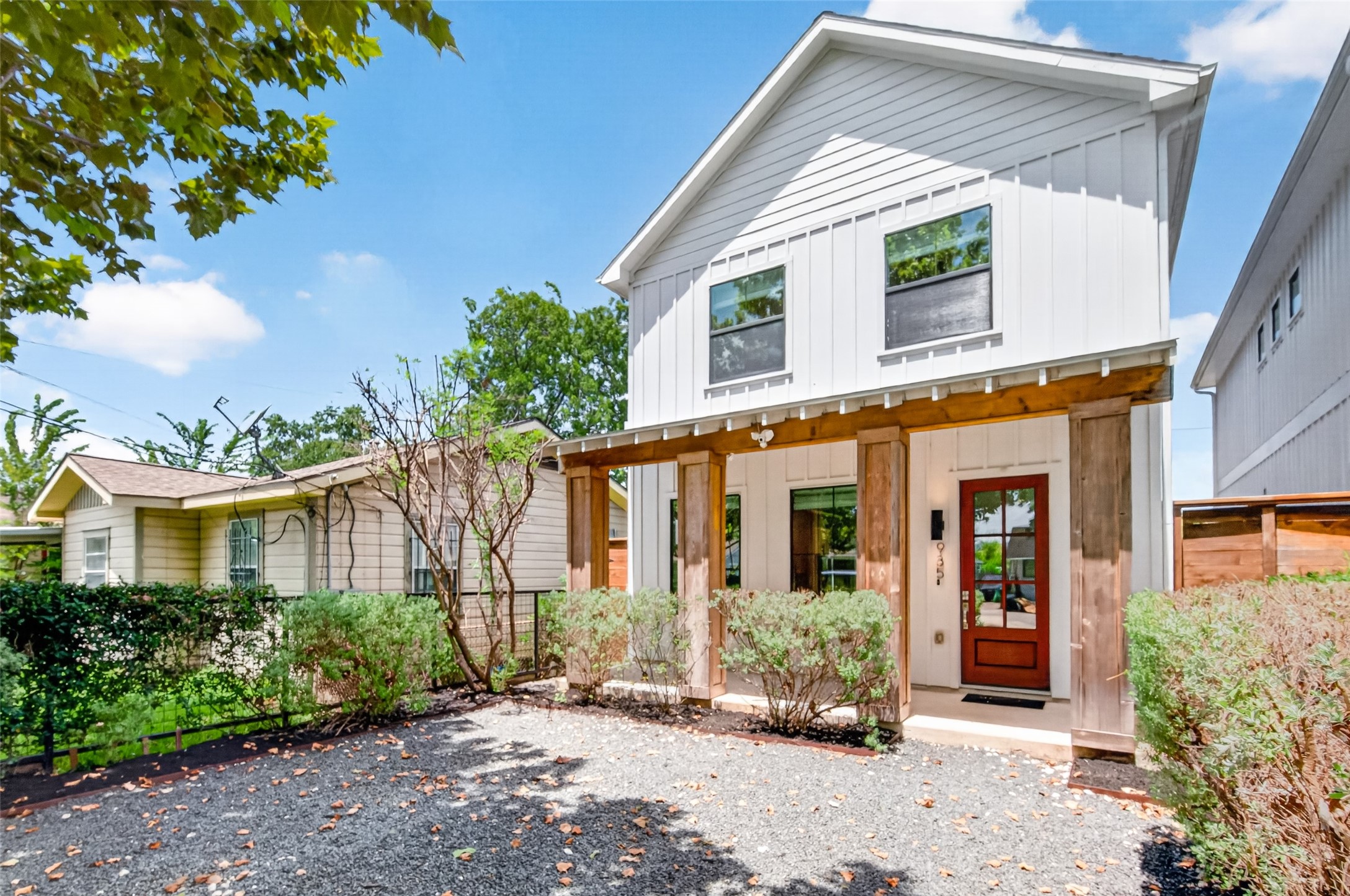 935 Bunton Street, Houston, TX 77009