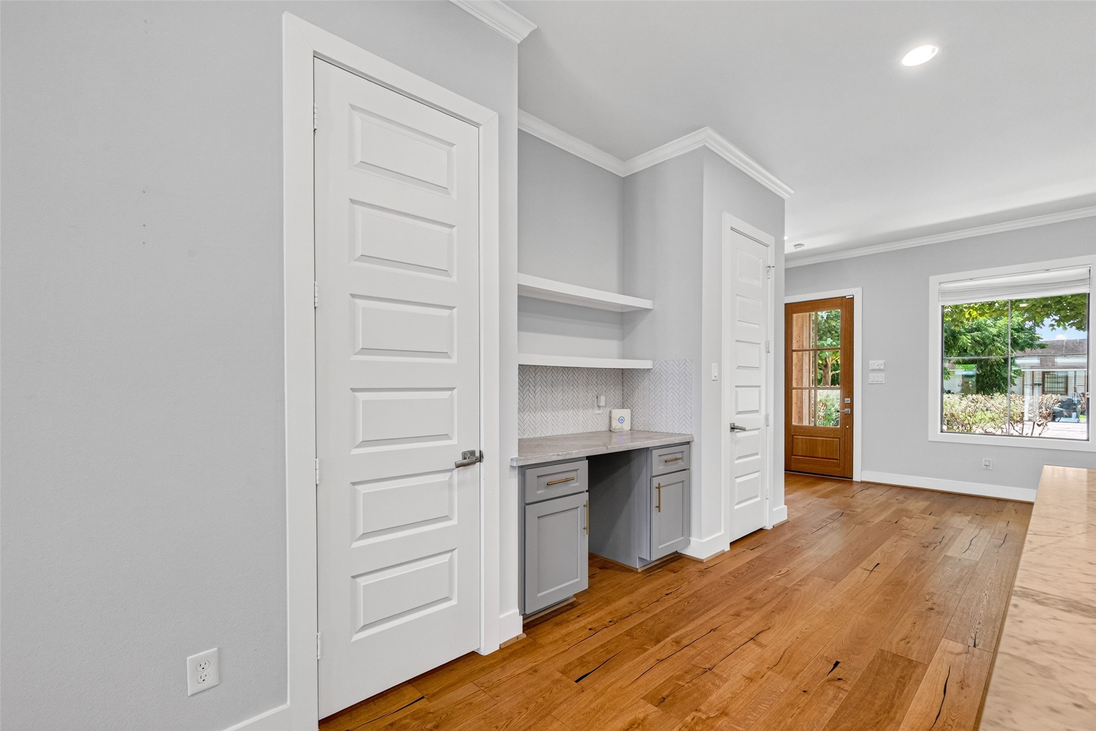 935 Bunton Street, Houston, TX 77009