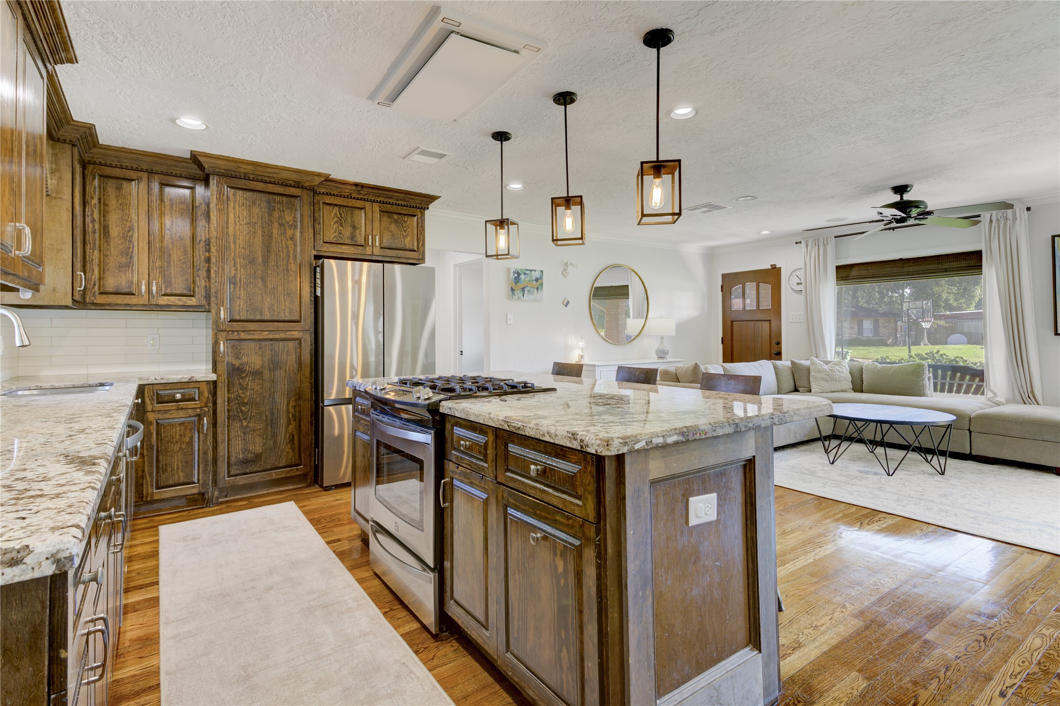 3007 Topham Circle is a 3/3 ranch-style home in a quiet cul-de-sac in Shepherd Forest.