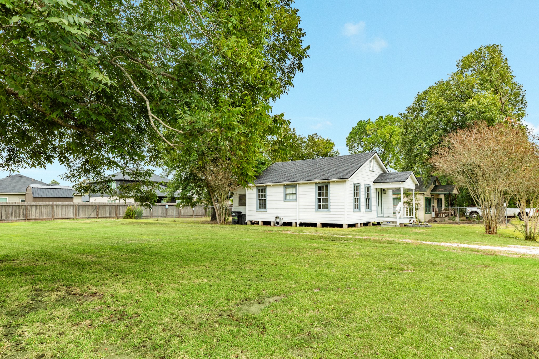 7414 Stewart Street, Hitchcock, TX 77563 7414 Stewart Street, Hitchcock, TX 77563