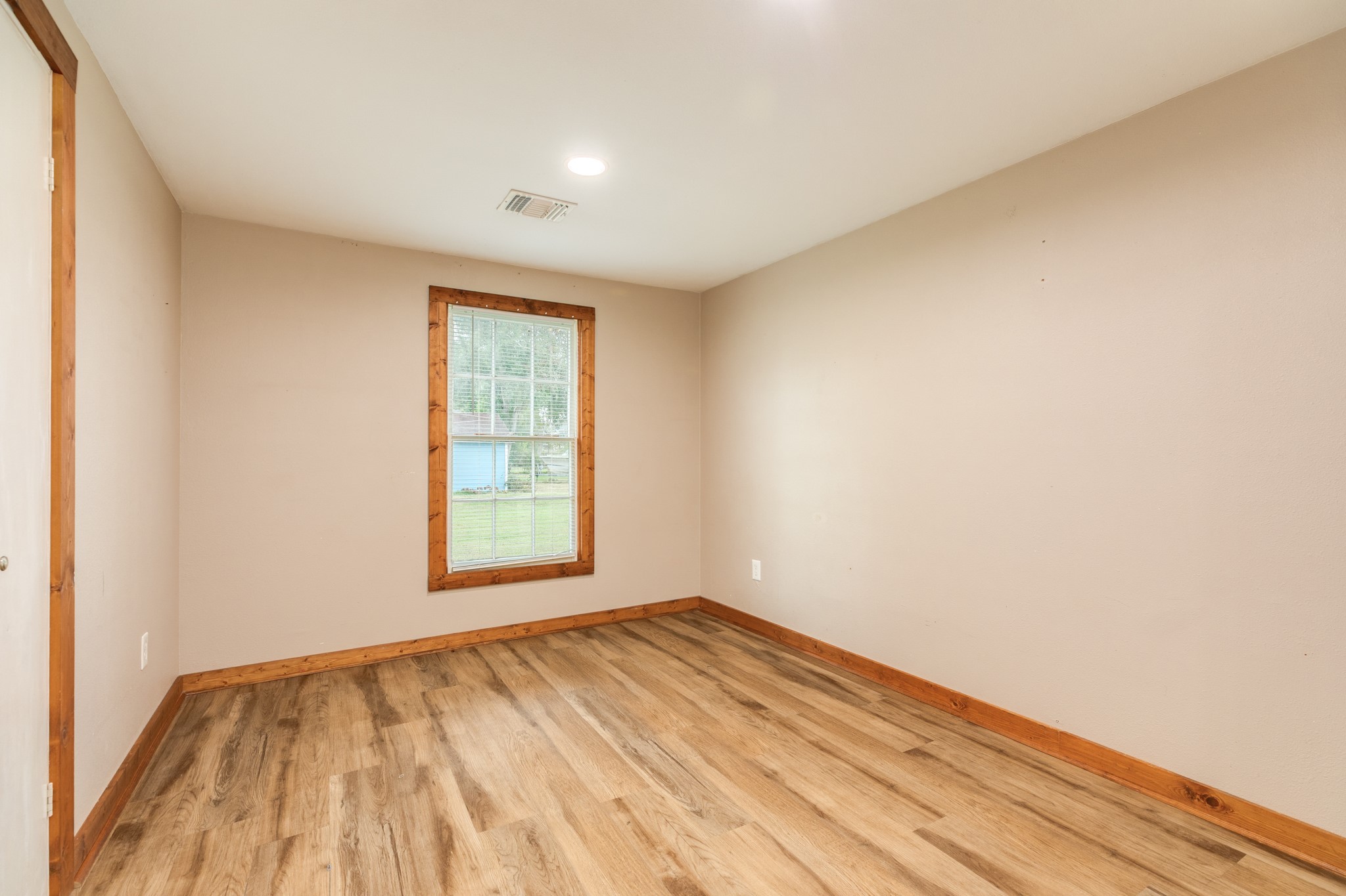 7414 Stewart Street, Hitchcock, TX 77563