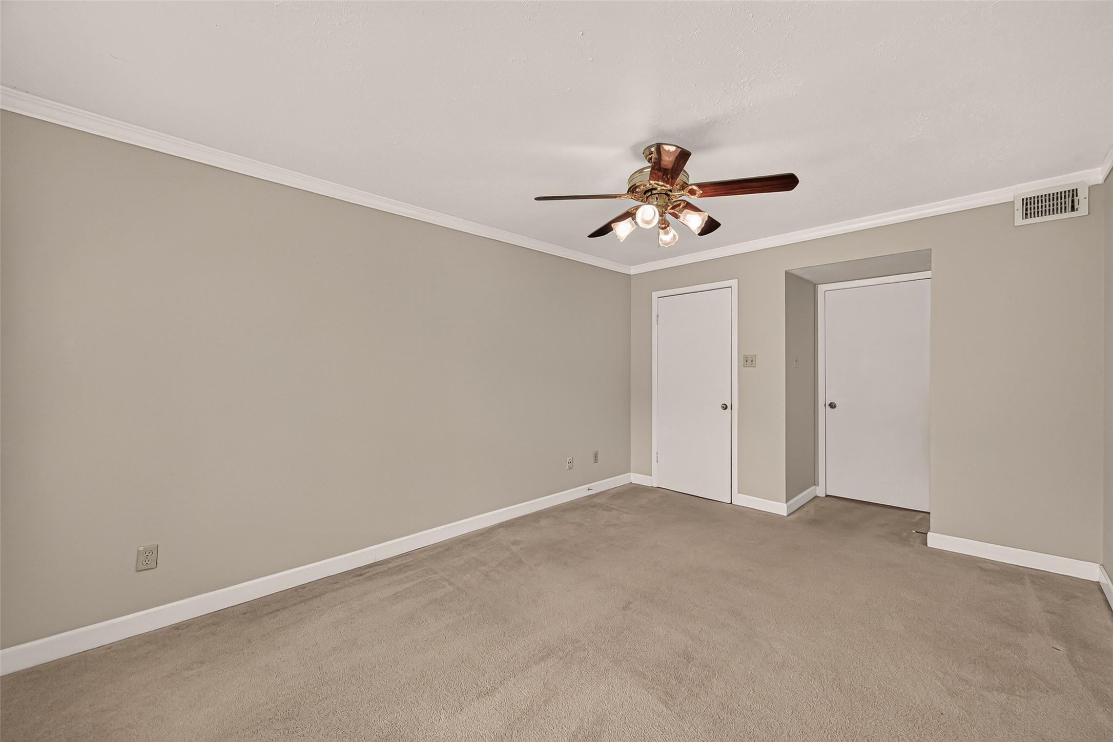 10555 Turtlewood Court, #1006, Houston, TX 77072