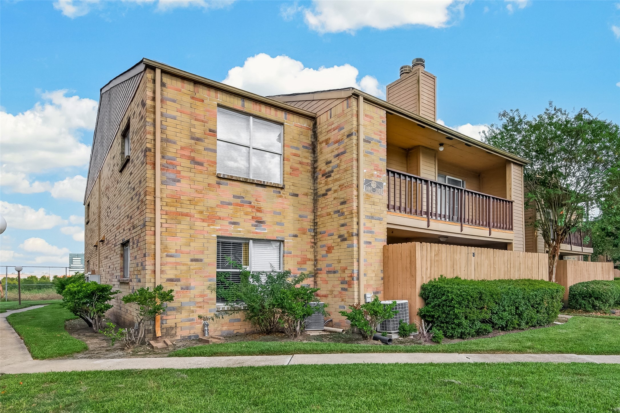 10555 Turtlewood Court, #1006, Houston, TX 77072