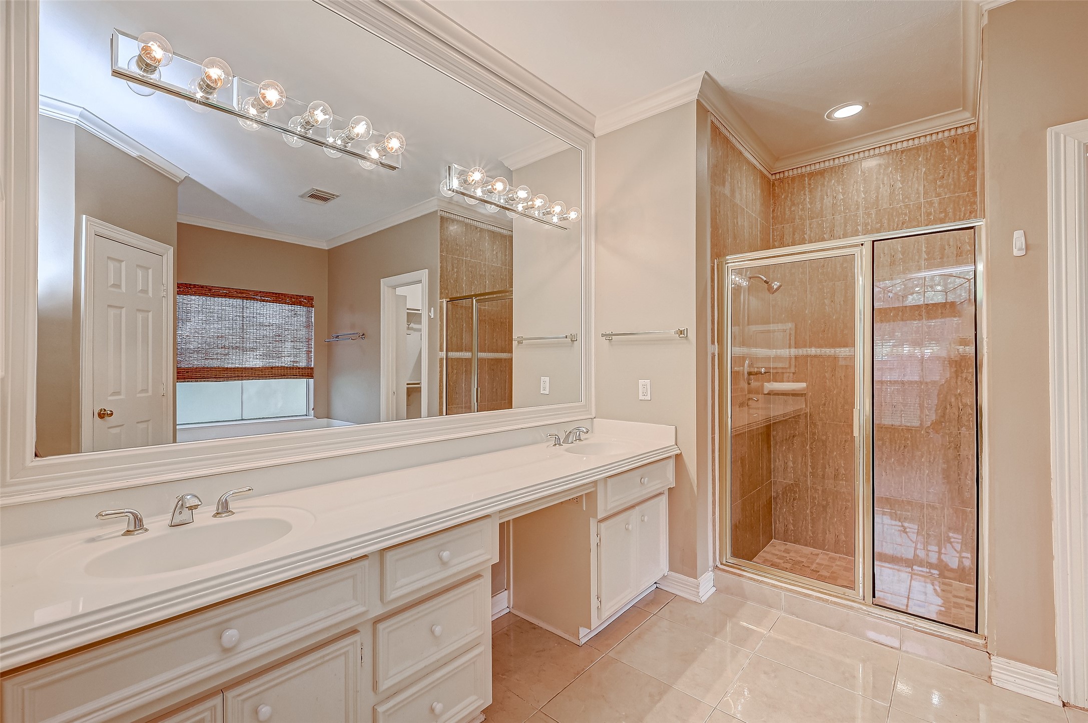 1838 Northshore Drive, Missouri City, TX 77459