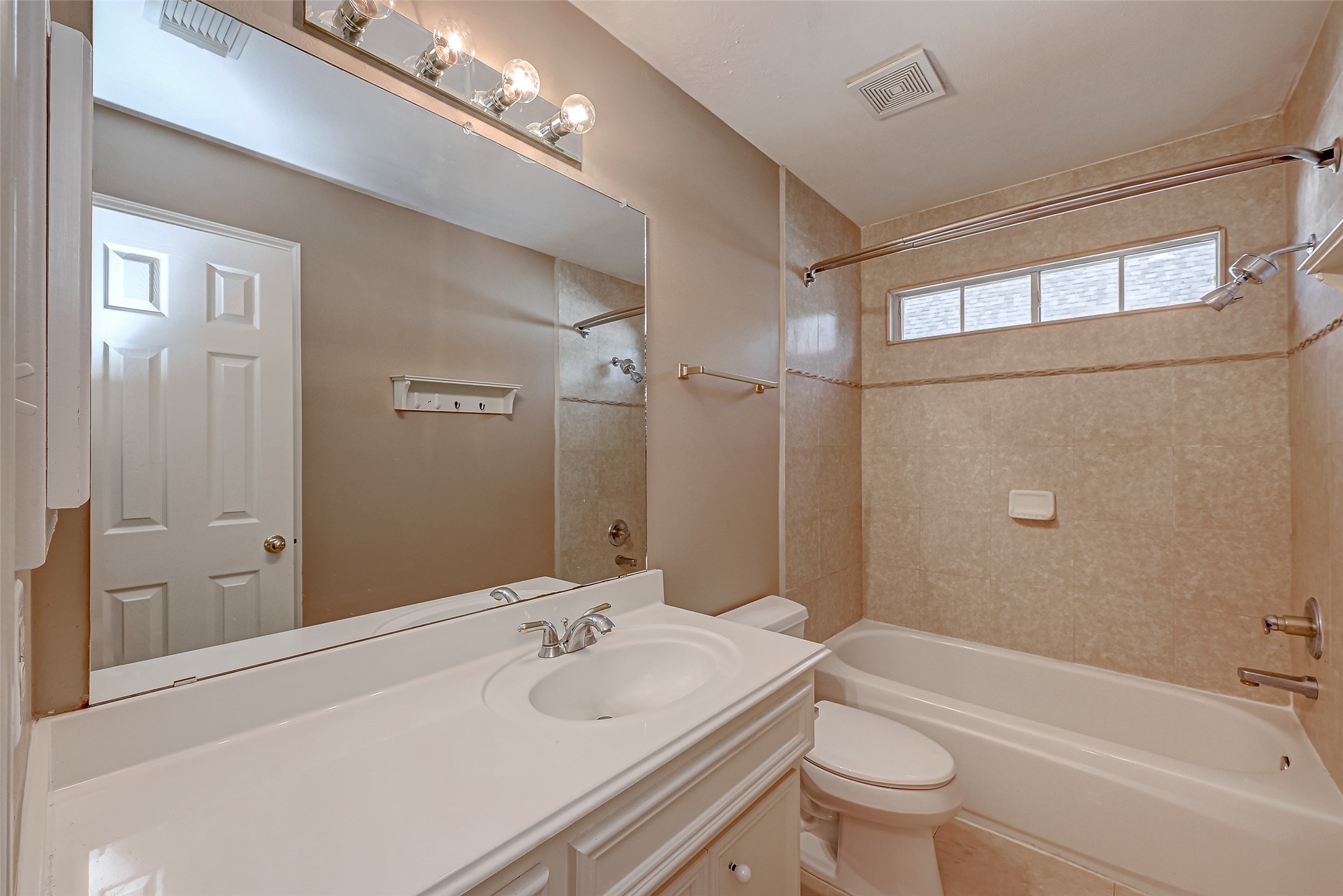 1838 Northshore Drive, Missouri City, TX 77459