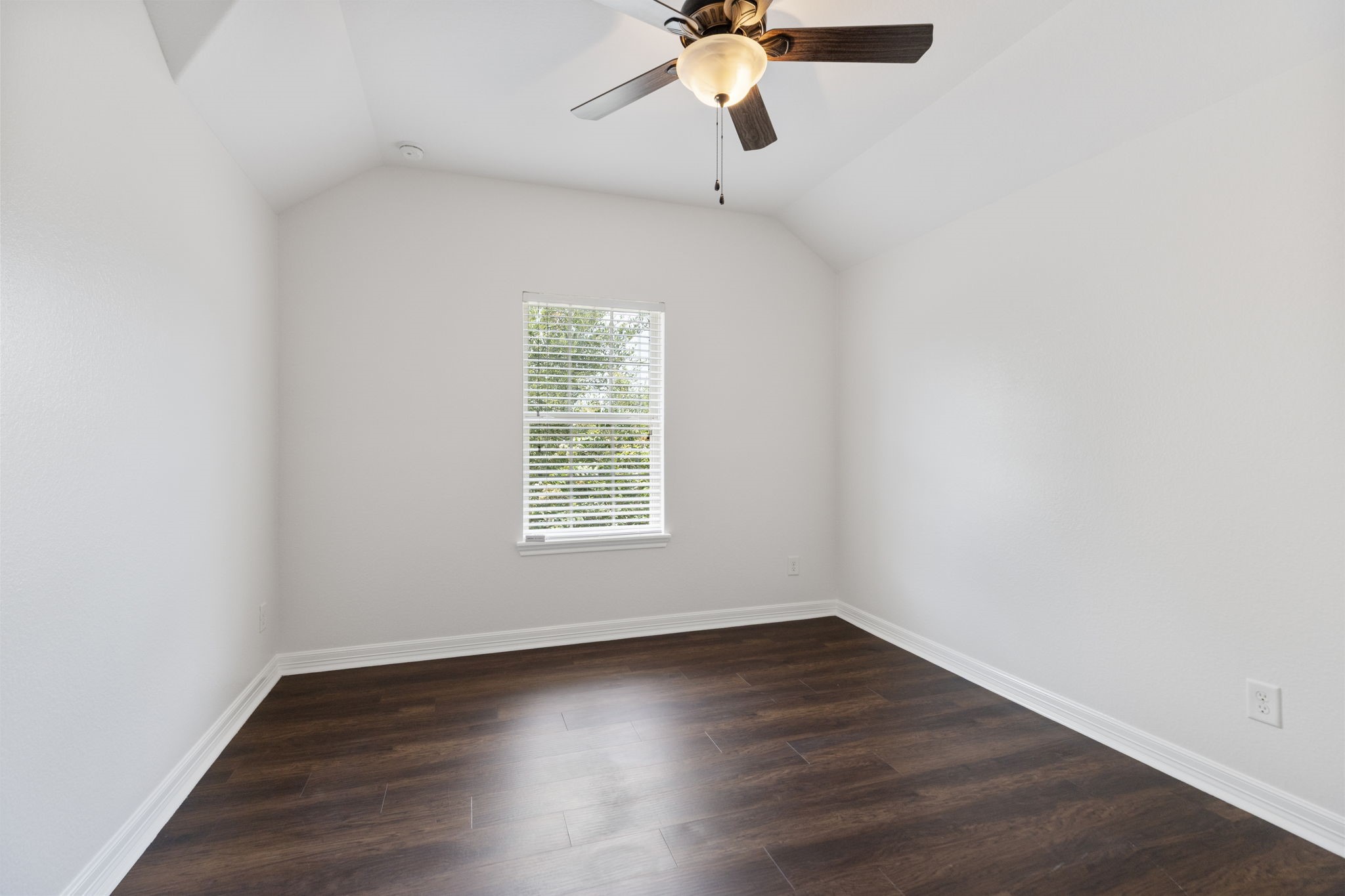 10546 Hartfield Bluff Lane, Cypress, TX 77433