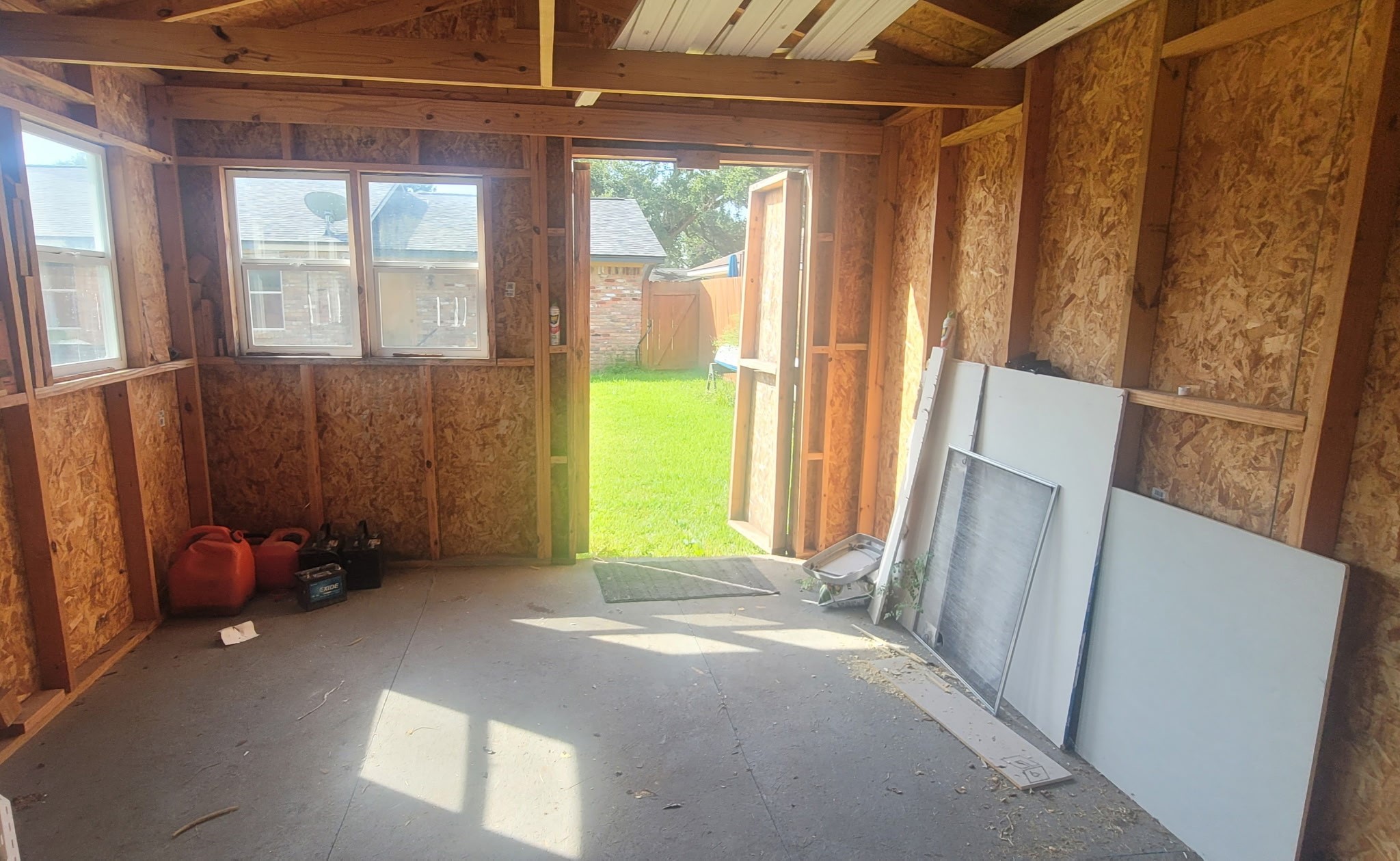 129 Mulberry Street, Lake Jackson, TX 77566
