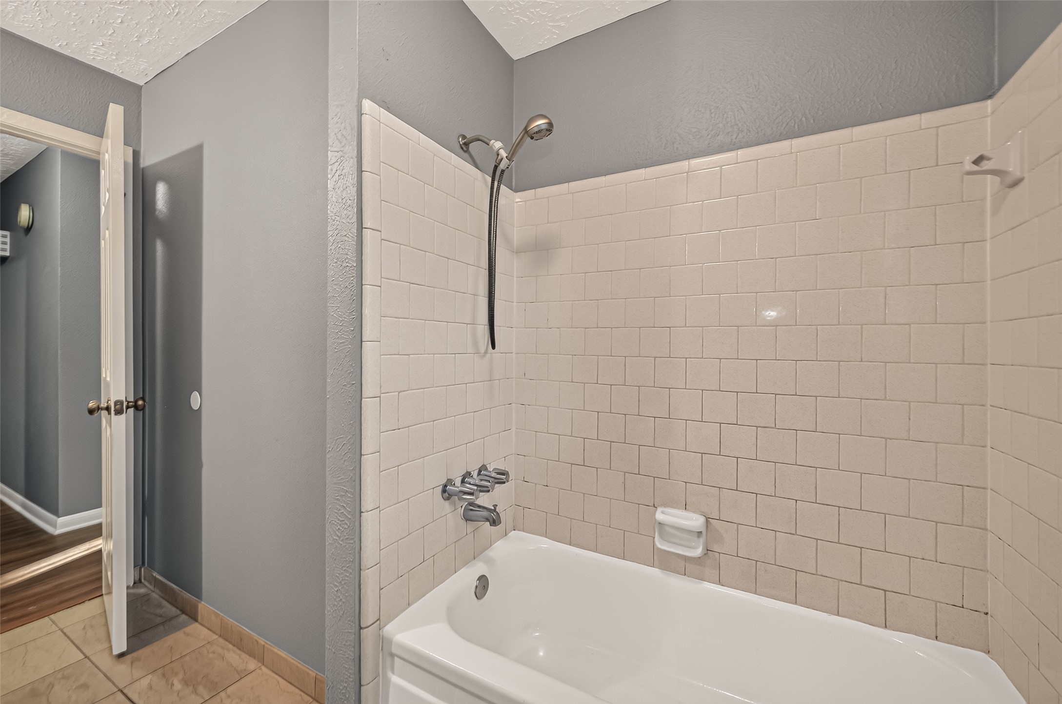 1338 Leadenhall Circle, Channelview, TX 77530