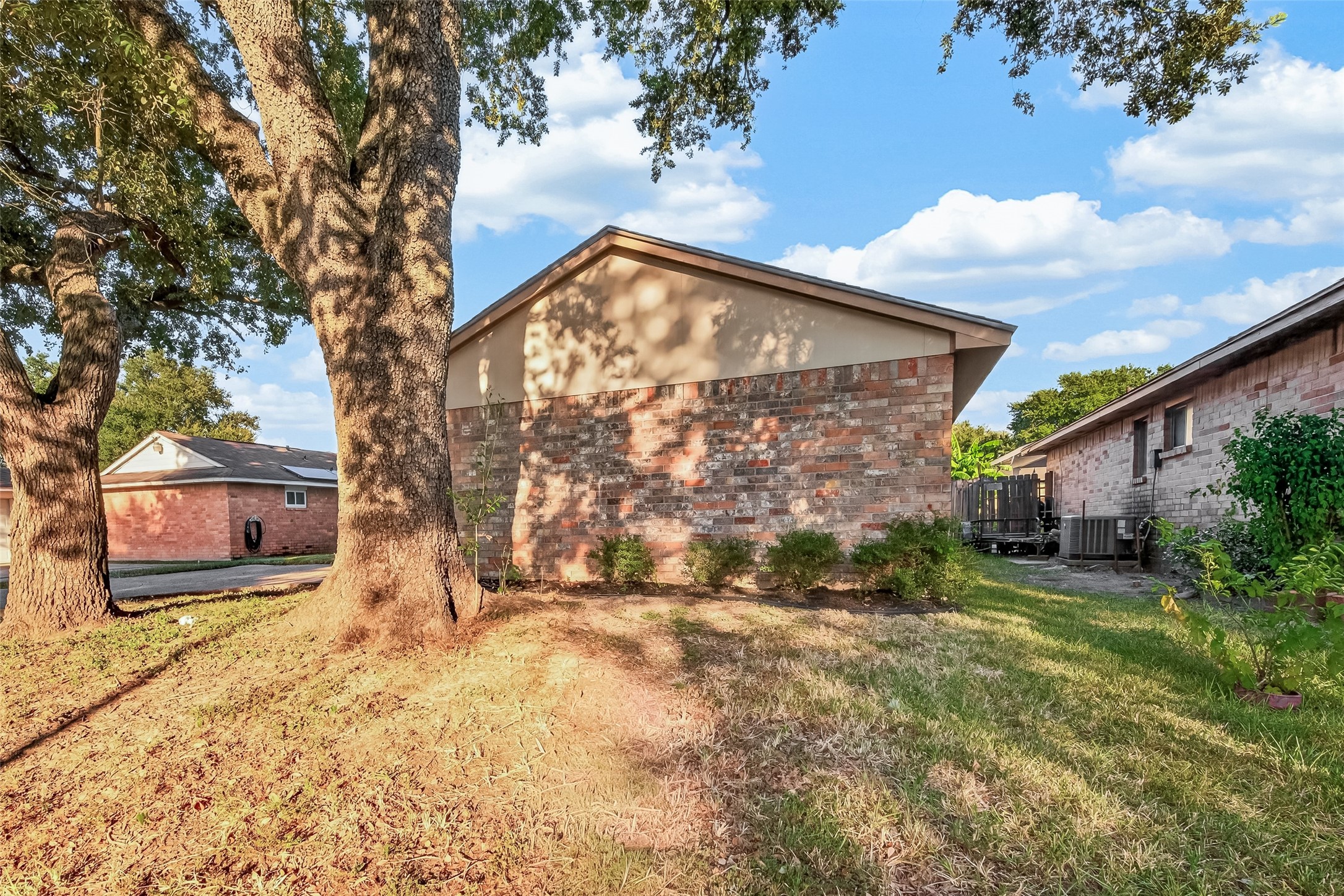 1338 Leadenhall Circle, Channelview, TX 77530