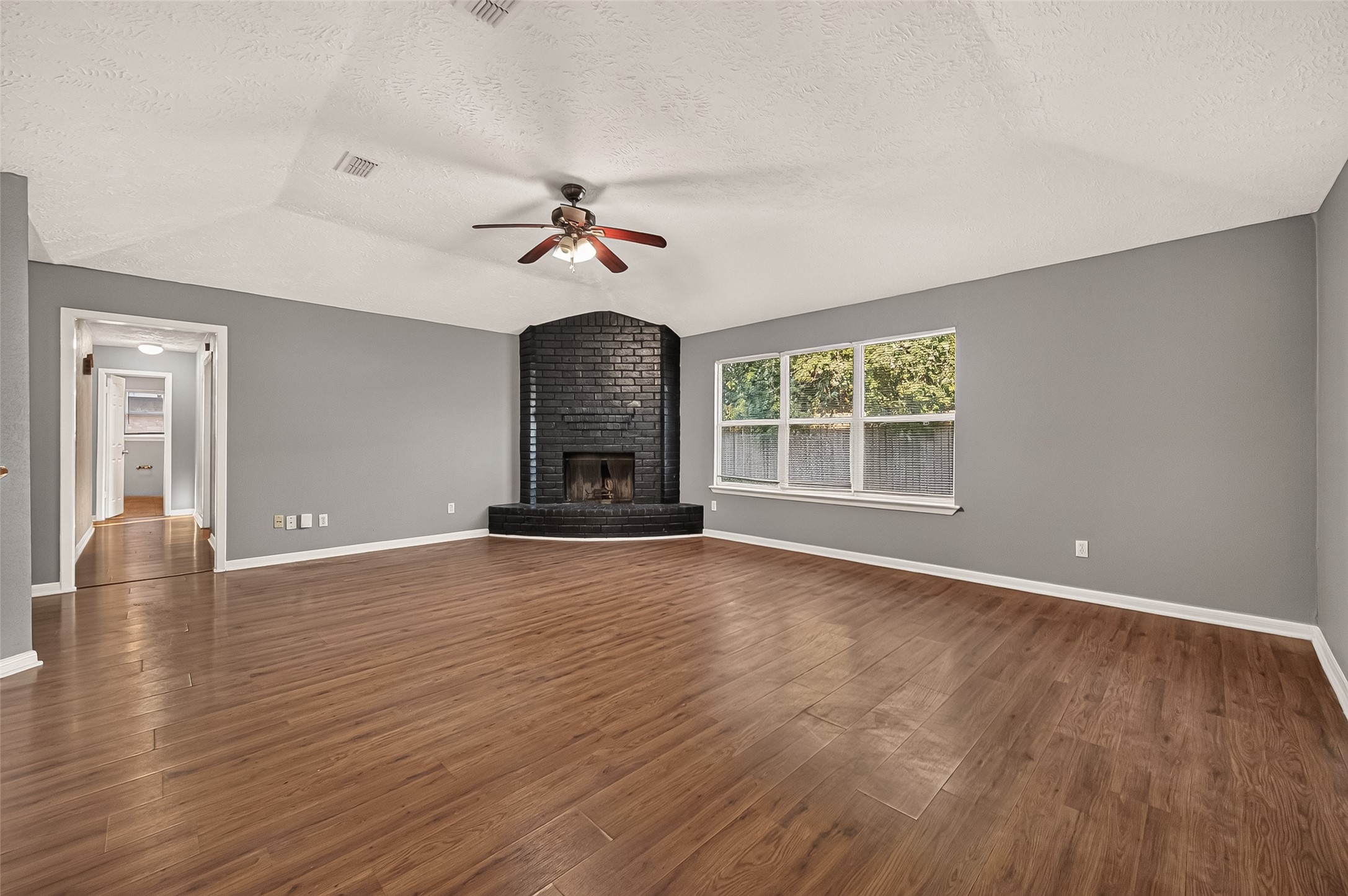 1338 Leadenhall Circle, Channelview, TX 77530